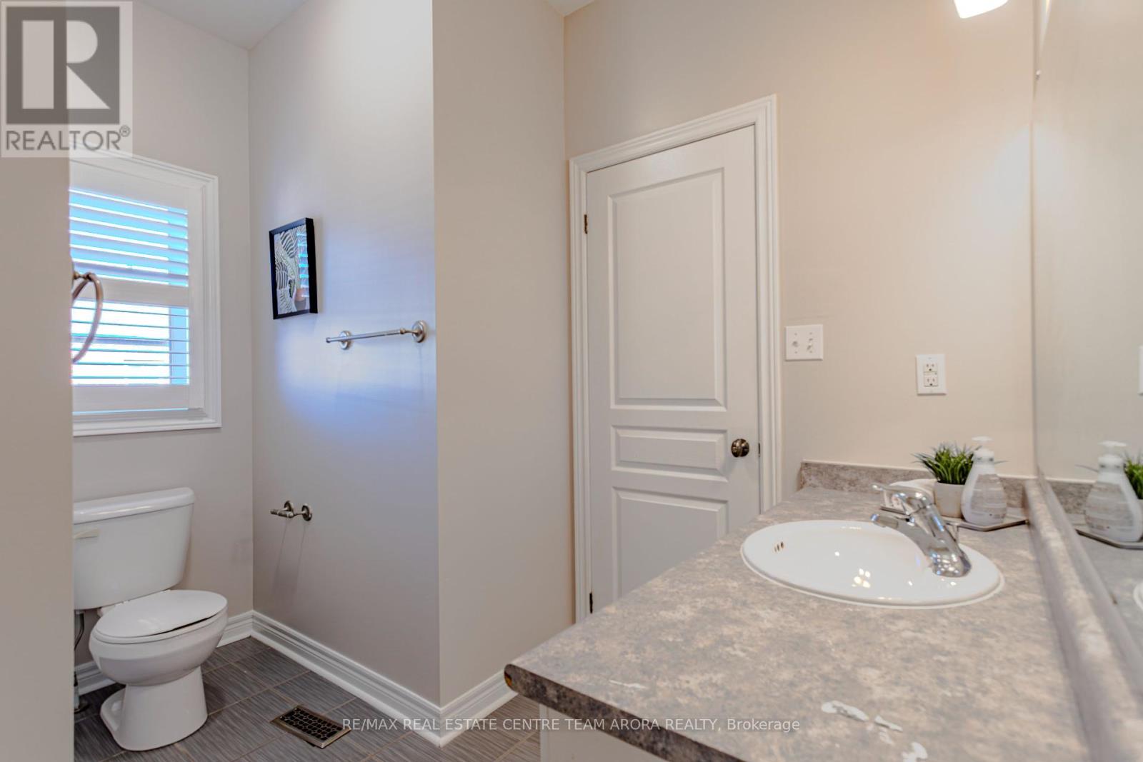 150 Lloyd Sanderson Drive, Brampton, Ontario  L6Y 0Z9 - Photo 31 - W12456616