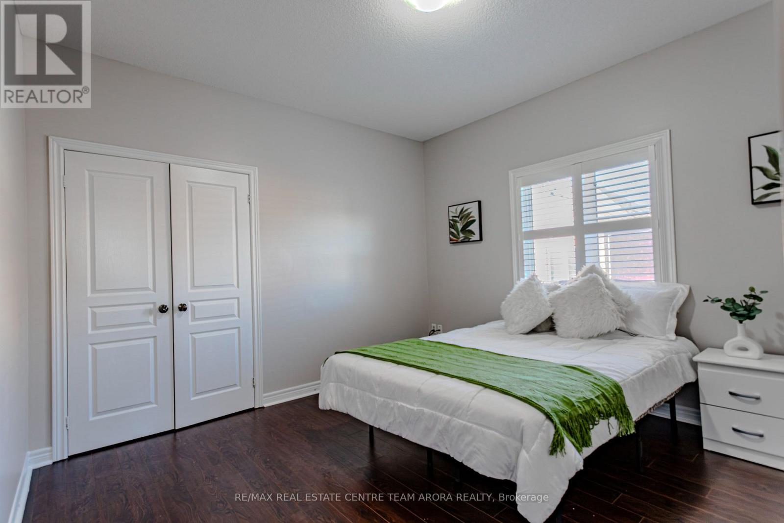 150 Lloyd Sanderson Drive, Brampton, Ontario  L6Y 0Z9 - Photo 32 - W12456616