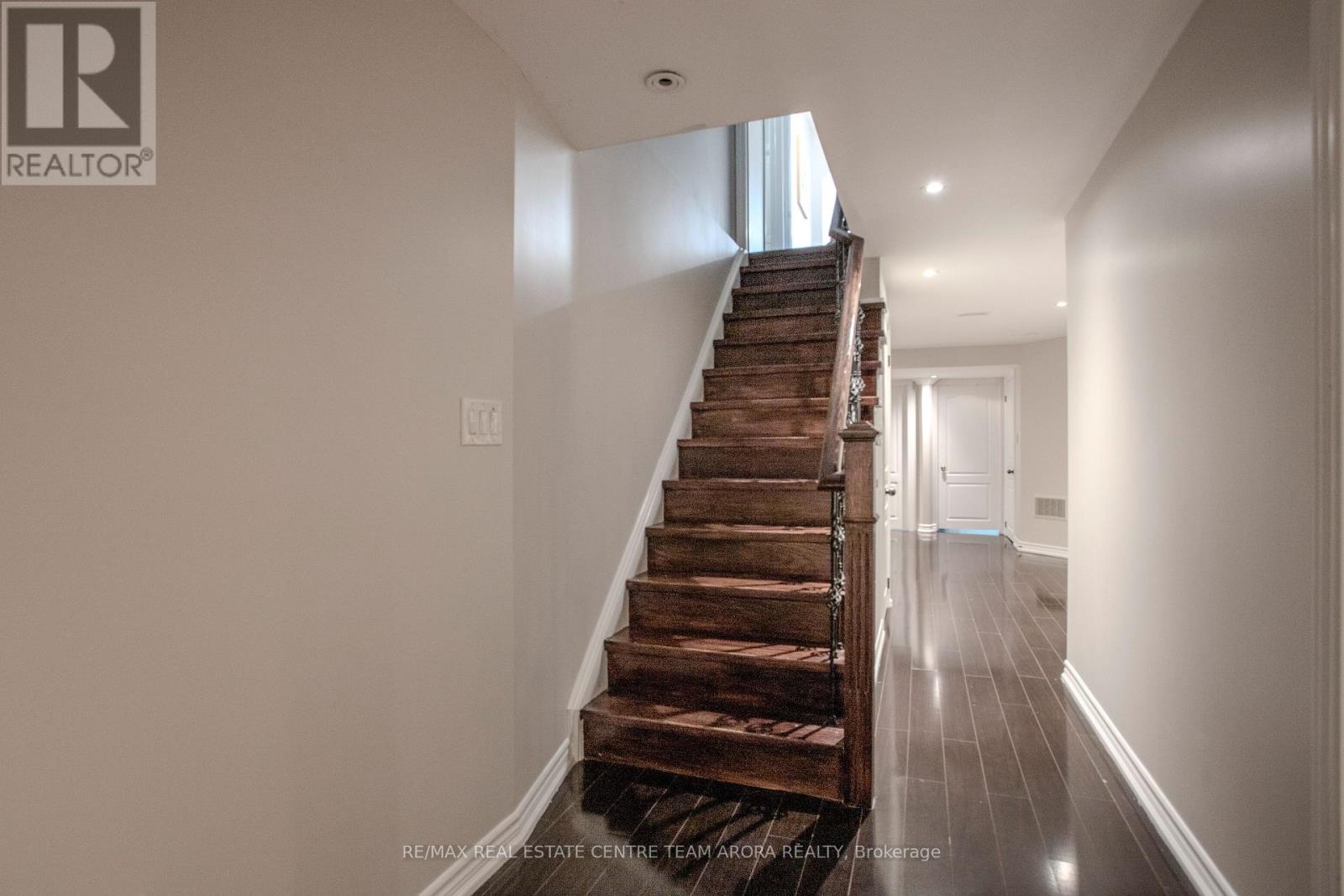 150 Lloyd Sanderson Drive, Brampton, Ontario  L6Y 0Z9 - Photo 36 - W12456616