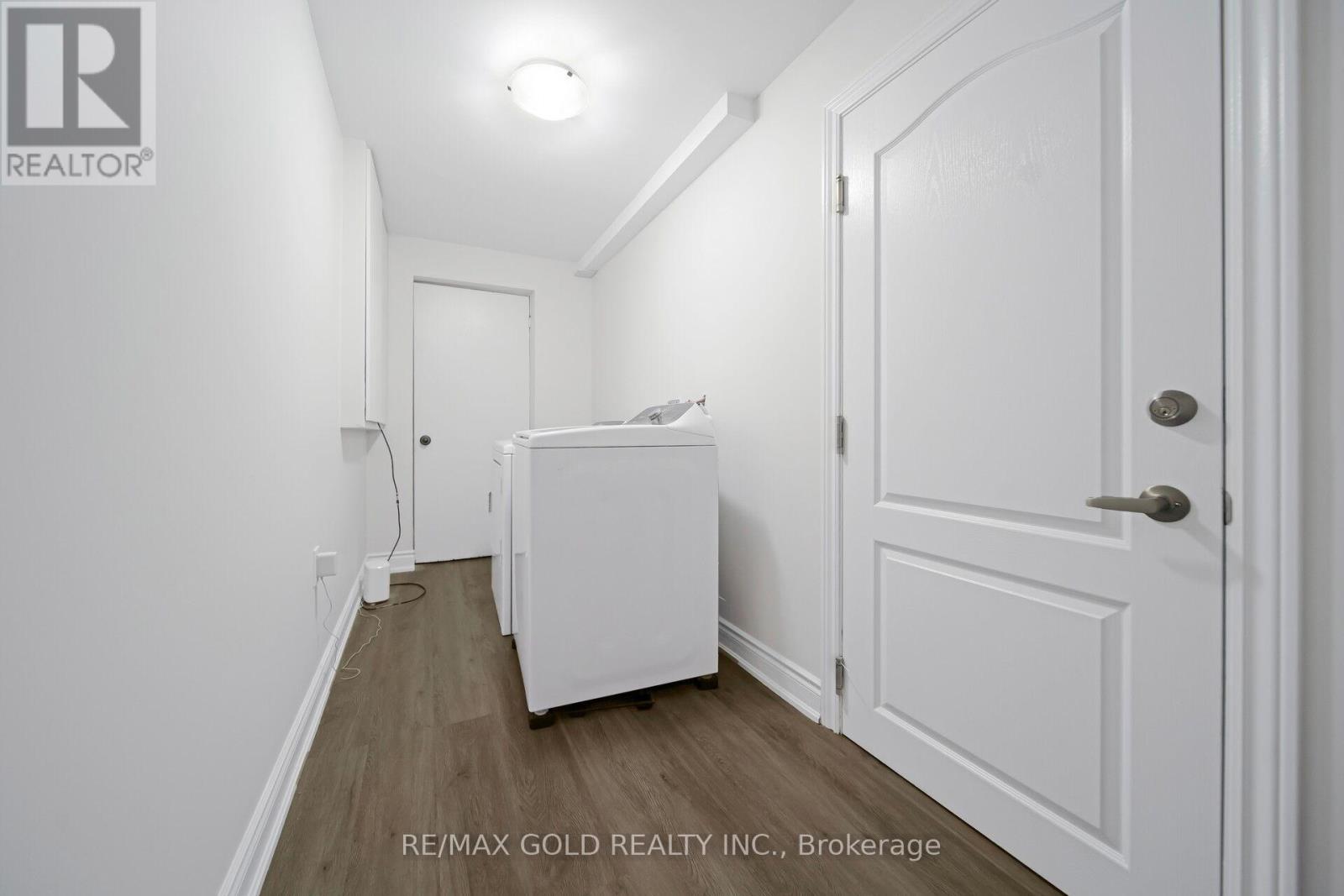 4 Sahara Trail, Brampton, Ontario  L6R 1P2 - Photo 33 - W12456618