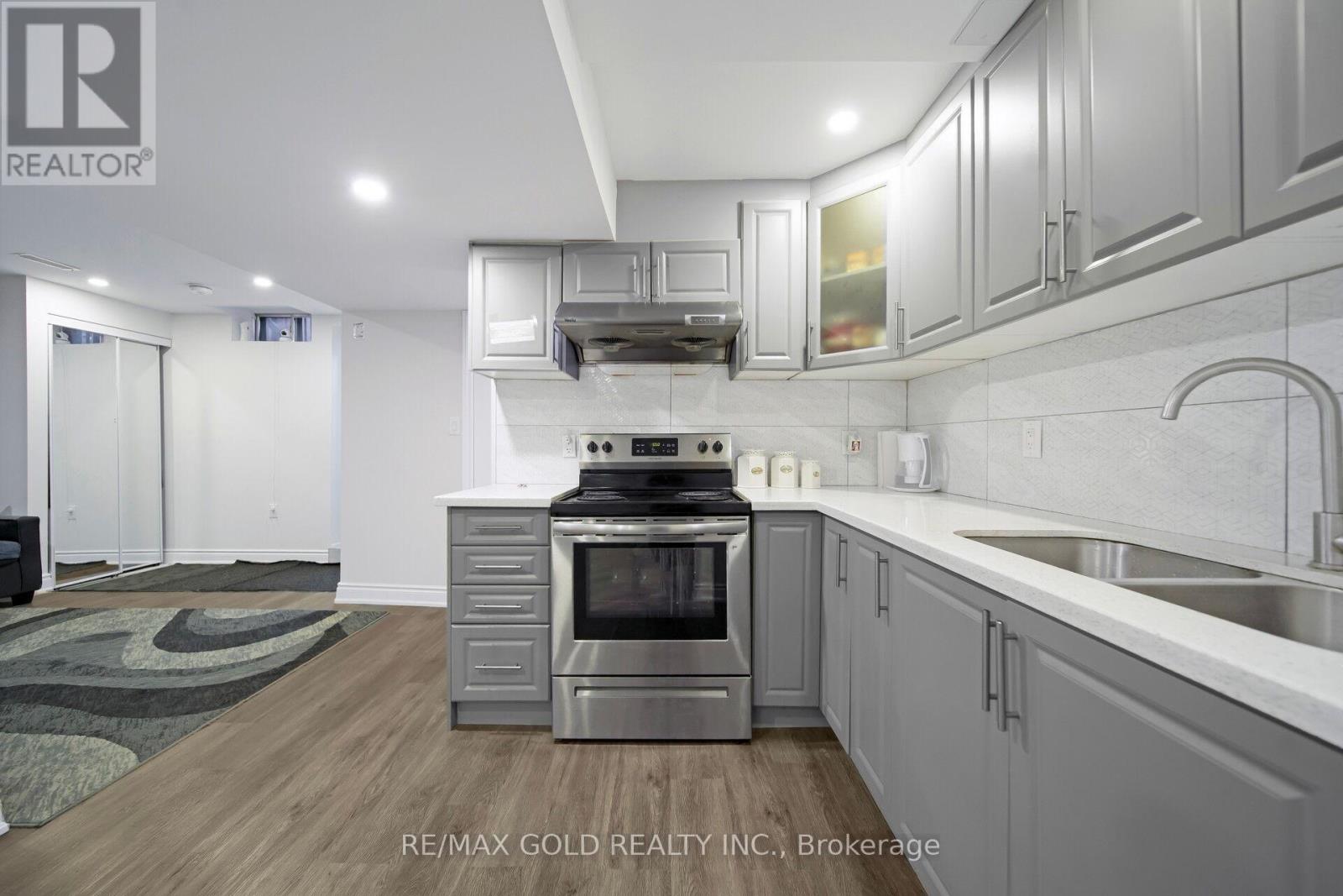 4 Sahara Trail, Brampton, Ontario  L6R 1P2 - Photo 42 - W12456618