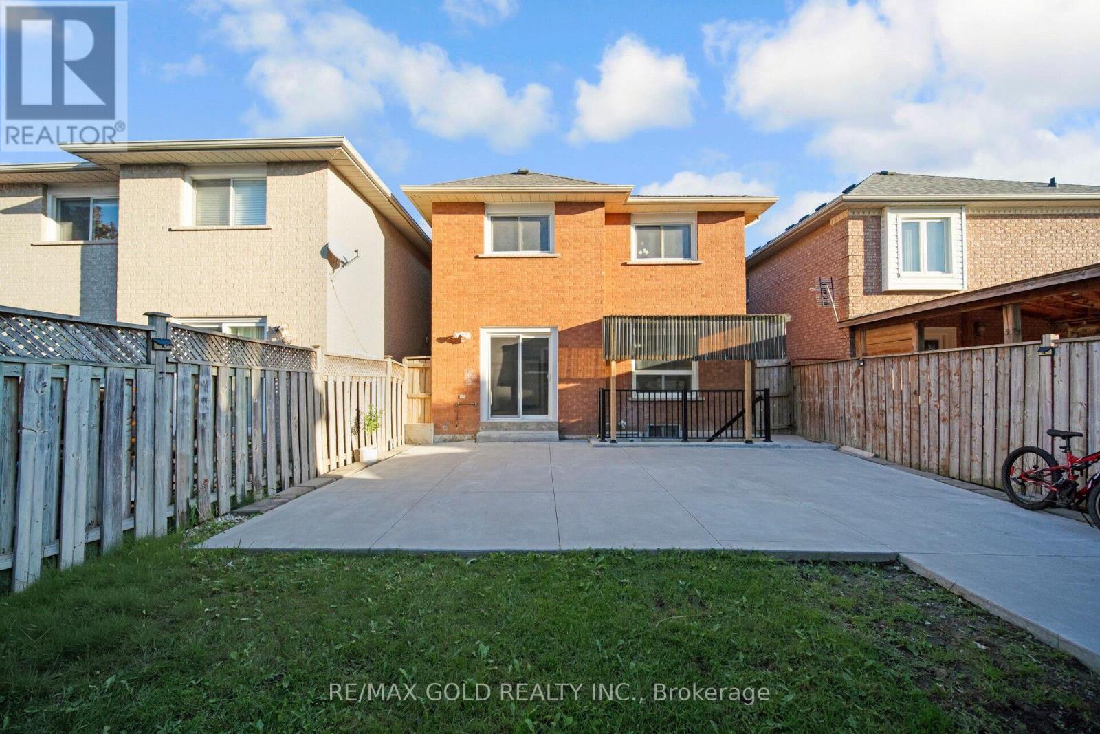 4 Sahara Trail, Brampton, Ontario  L6R 1P2 - Photo 50 - W12456618