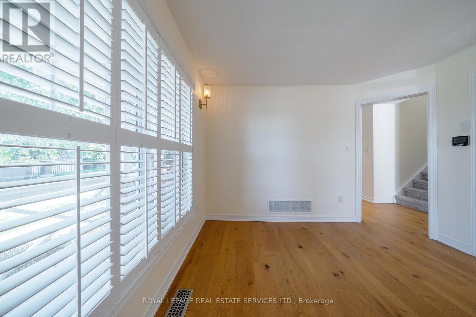 2177 Calloway Drive, Oakville, Ontario  L6M 4V2 - Photo 10 - W12456626