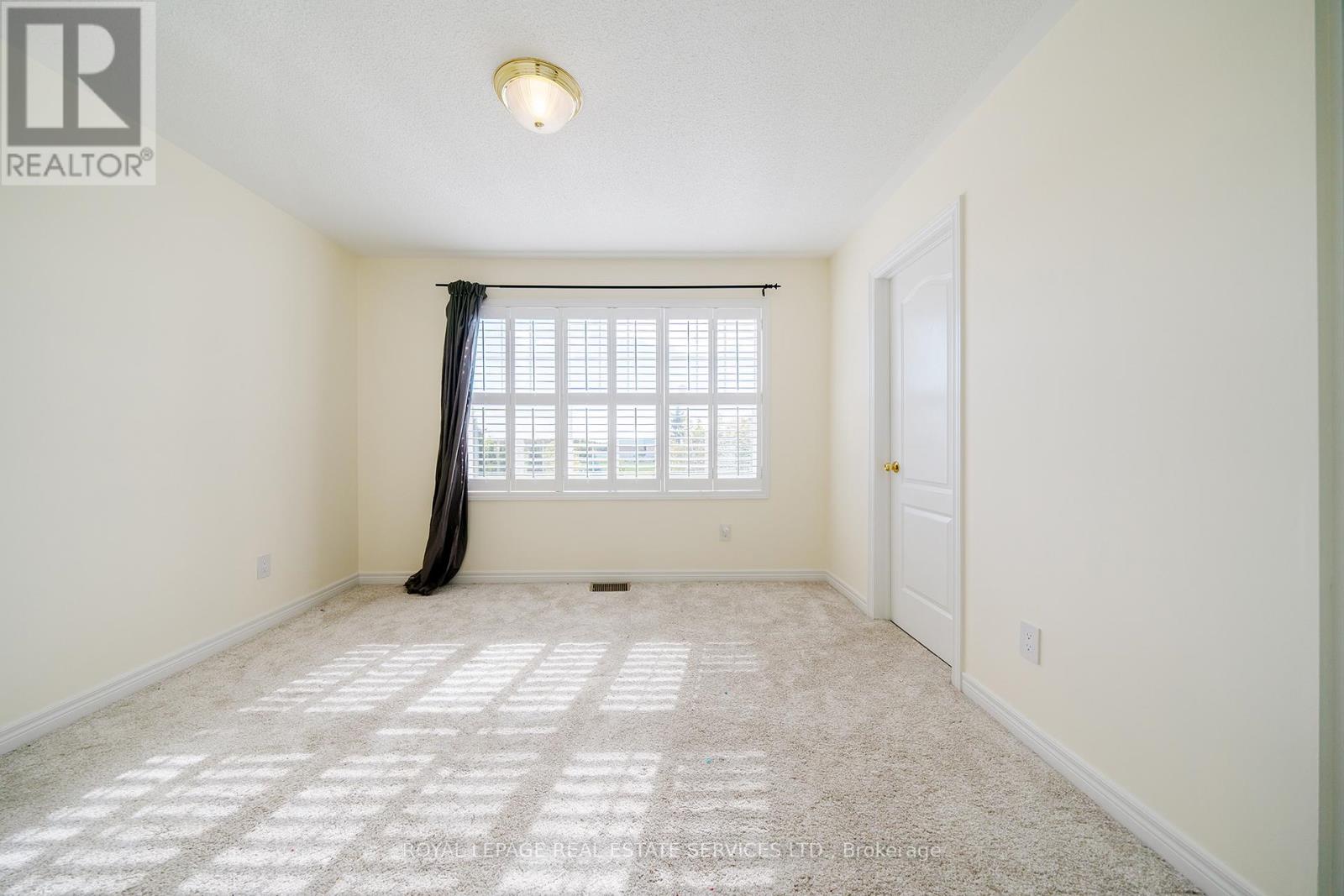 2177 Calloway Drive, Oakville, Ontario  L6M 4V2 - Photo 31 - W12456626