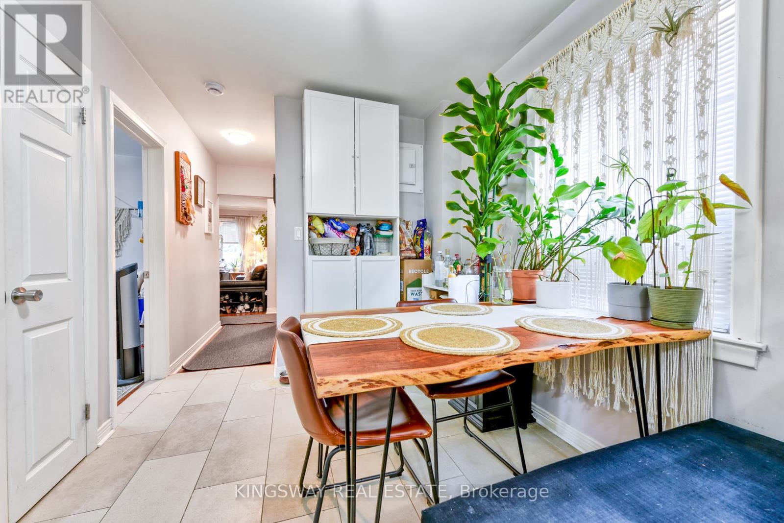 29 Evans Avenue, Toronto, Ontario  M6S 3V7 - Photo 27 - W12456629