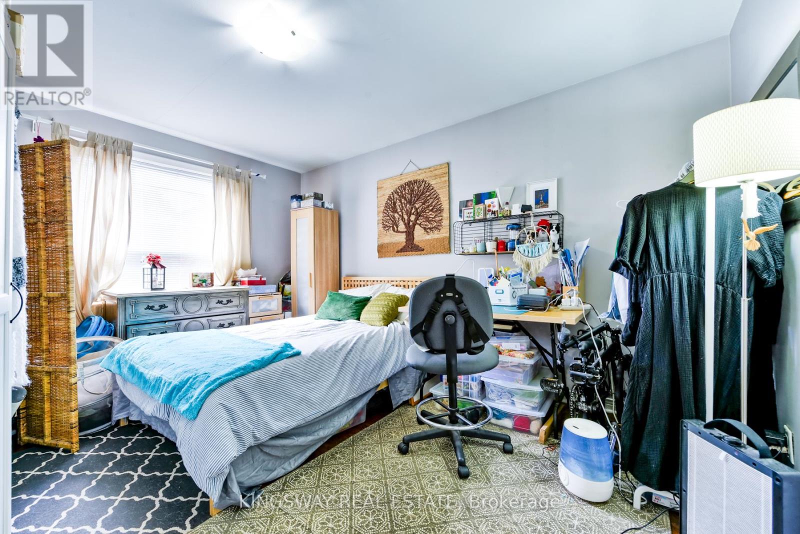 29 Evans Avenue, Toronto, Ontario  M6S 3V7 - Photo 28 - W12456629