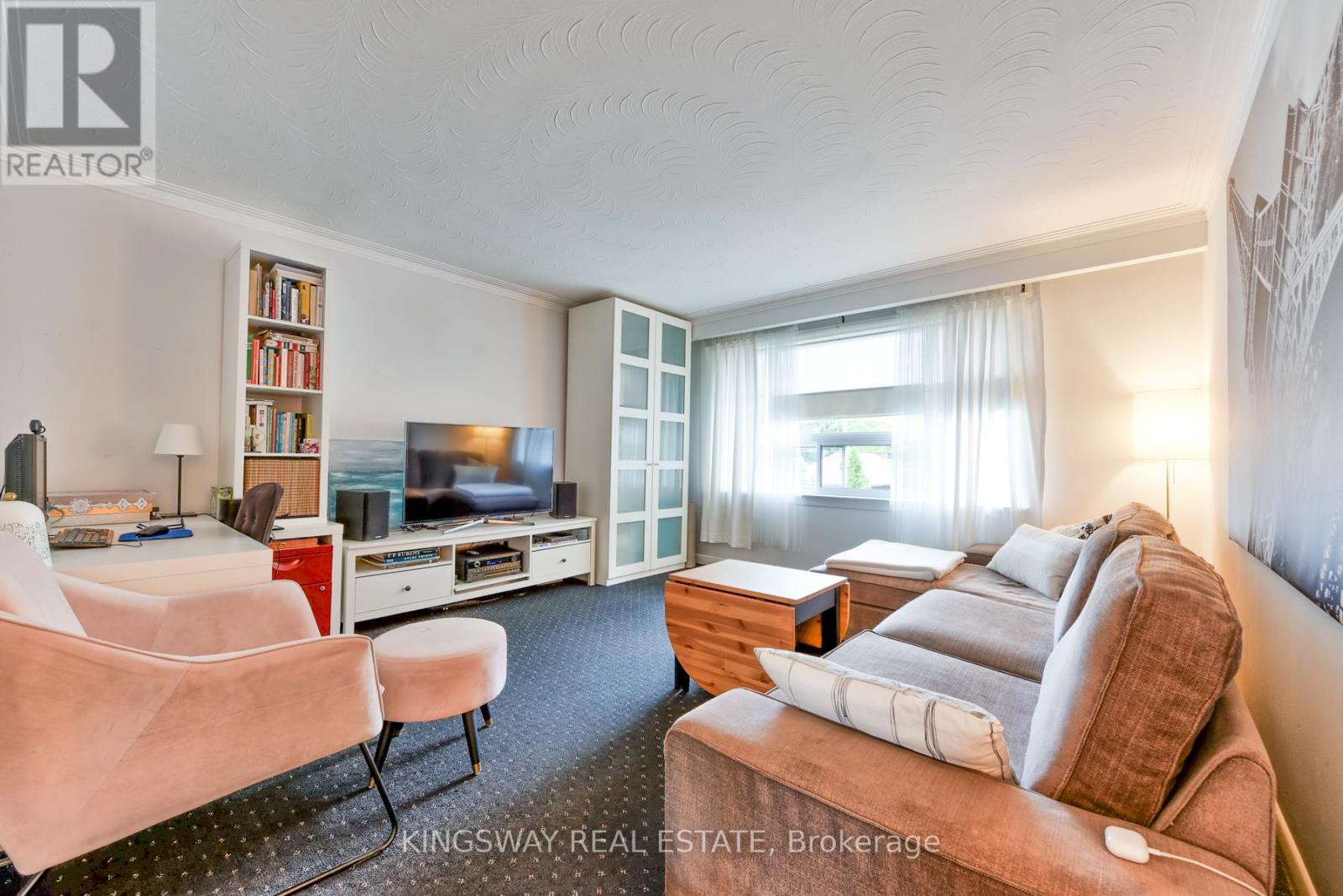29 Evans Avenue, Toronto, Ontario  M6S 3V7 - Photo 32 - W12456629