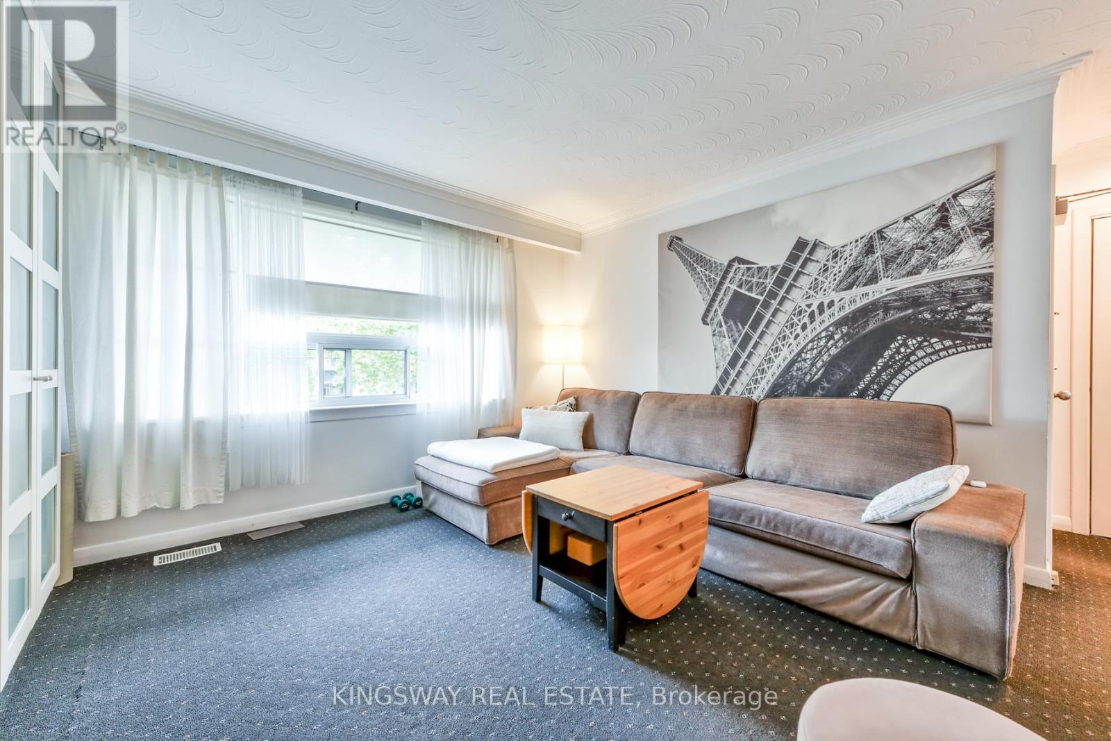 29 Evans Avenue, Toronto, Ontario  M6S 3V7 - Photo 33 - W12456629