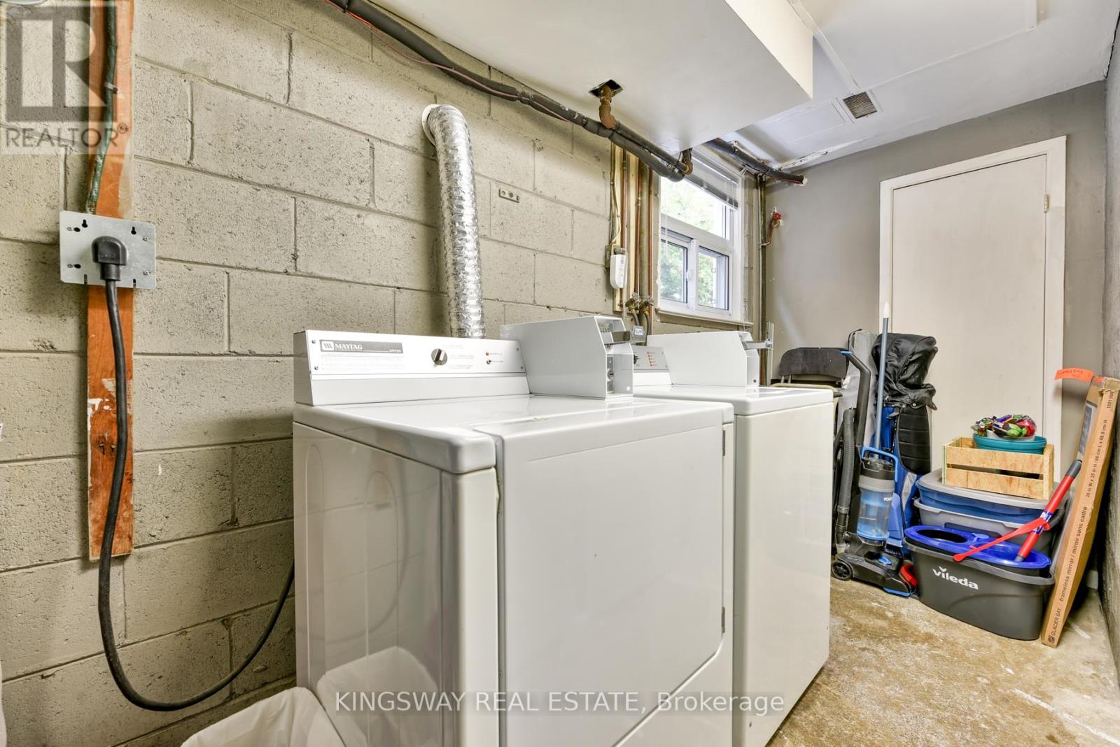29 Evans Avenue, Toronto, Ontario  M6S 3V7 - Photo 49 - W12456629