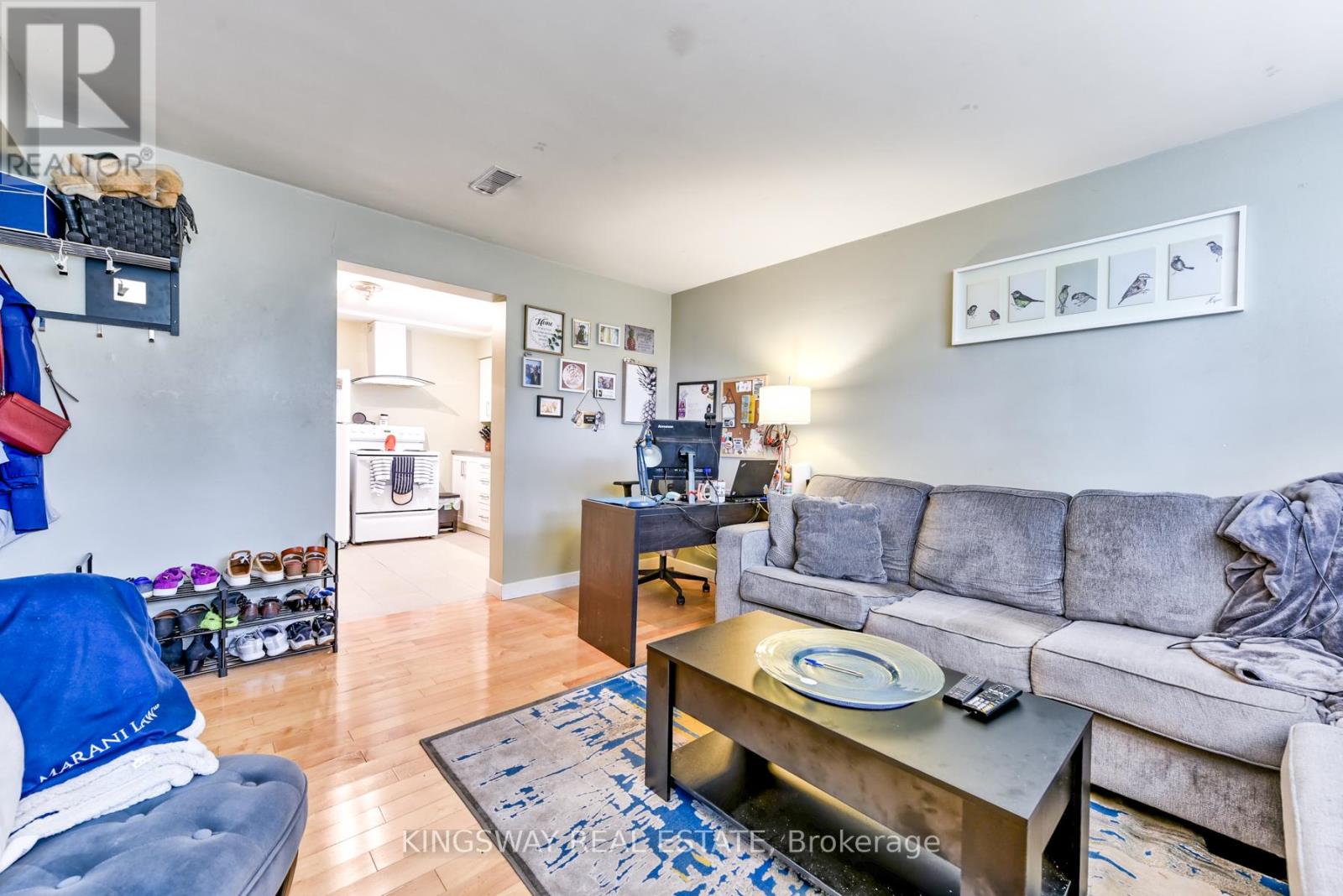 29 Evans Avenue, Toronto, Ontario  M6S 3V7 - Photo 9 - W12456629