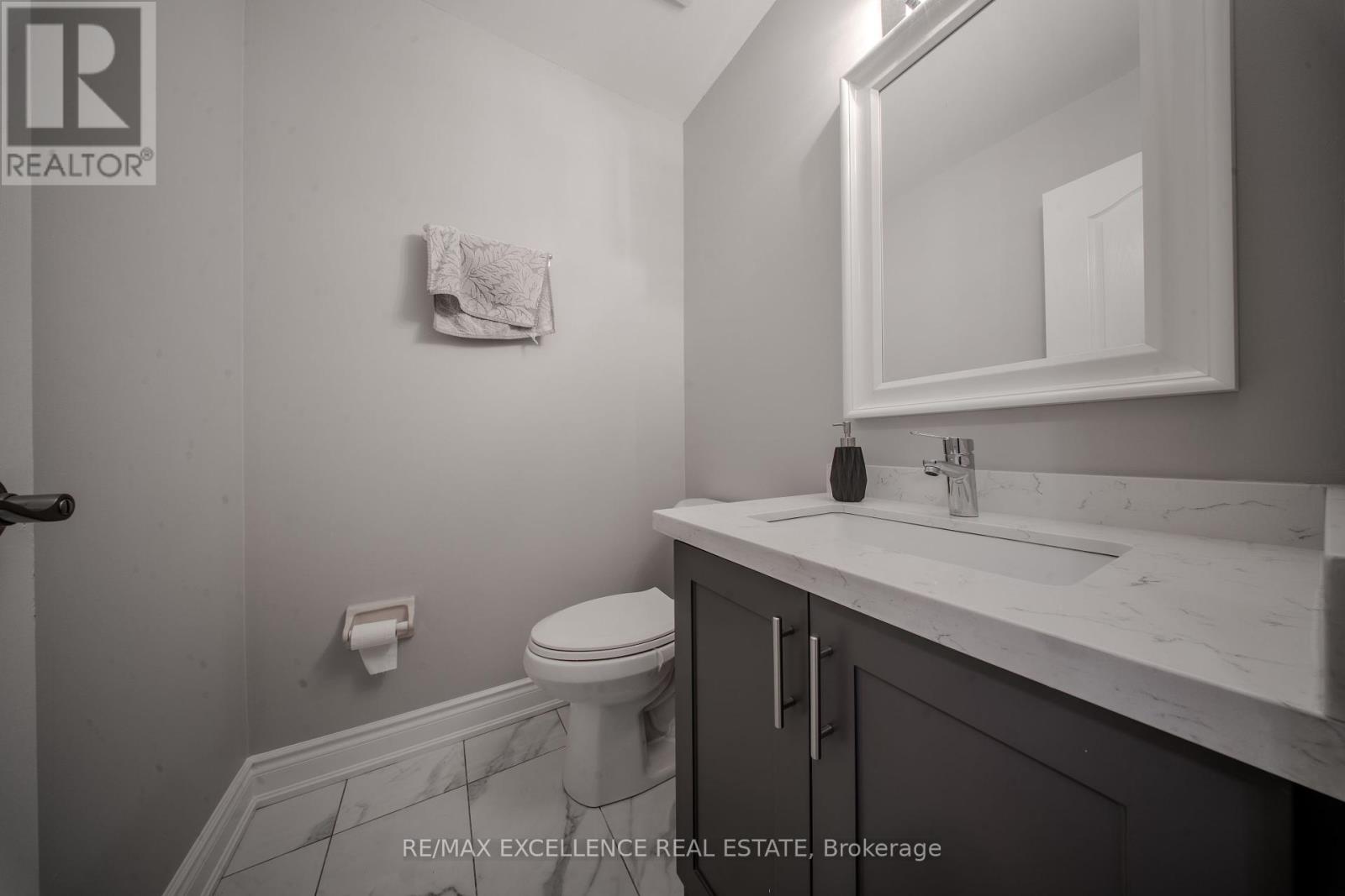 111 River Rock Crescent, Brampton, Ontario  L7A 2M4 - Photo 16 - W12456641