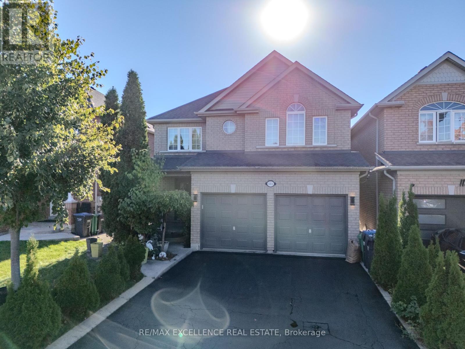 111 River Rock Crescent, Brampton, Ontario  L7A 2M4 - Photo 3 - W12456641