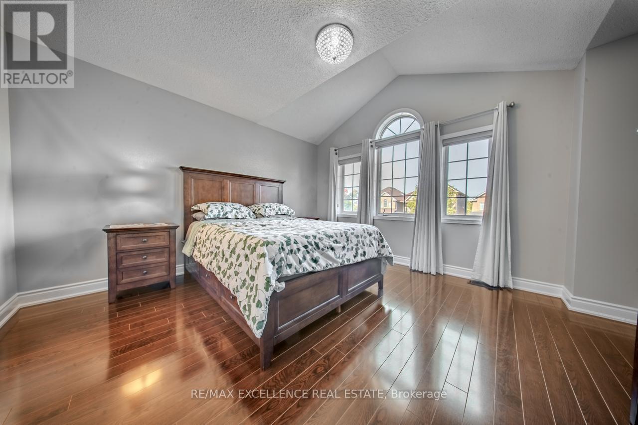 111 River Rock Crescent, Brampton, Ontario  L7A 2M4 - Photo 33 - W12456641