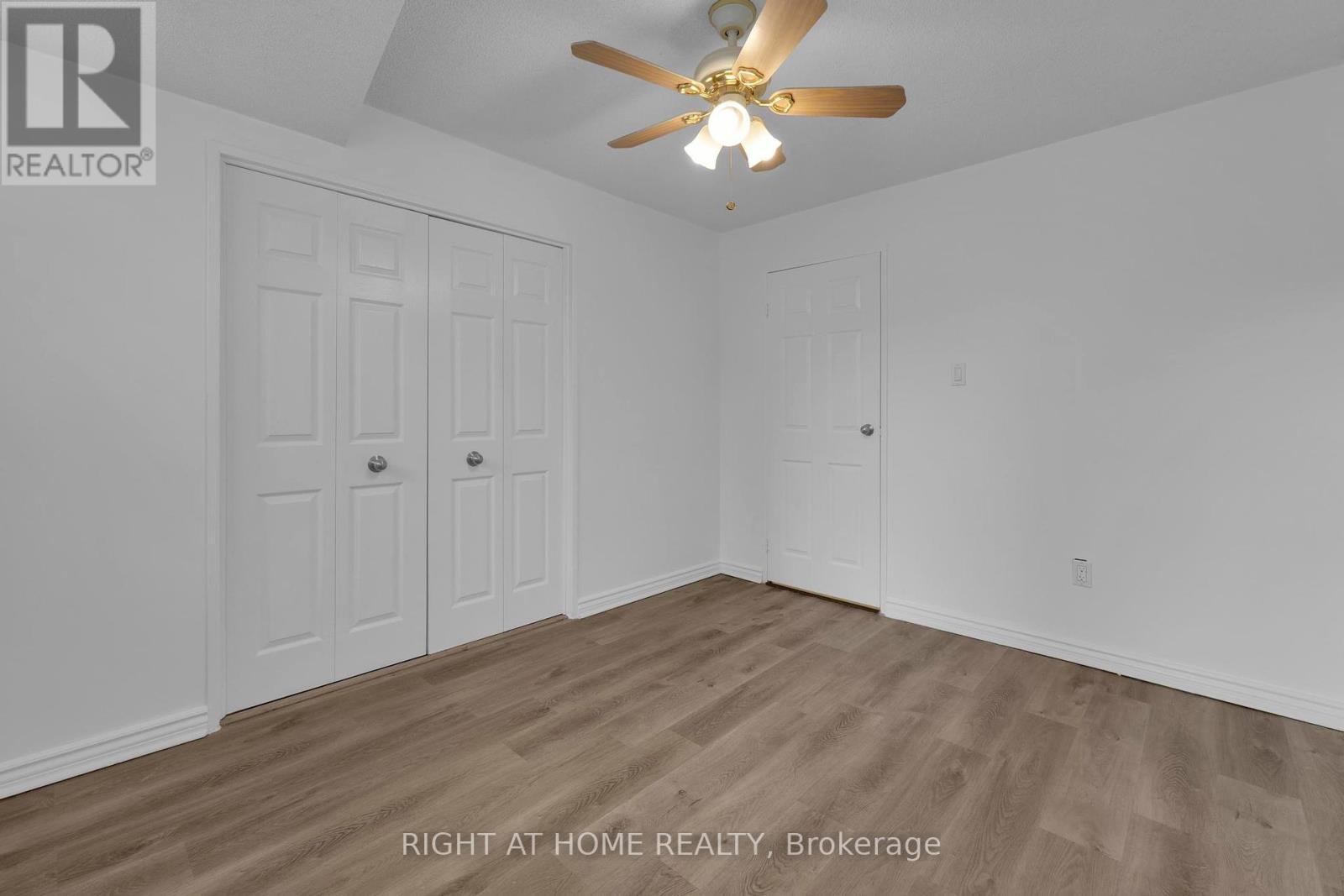 205 - 3650 Kaneff Crescent, Mississauga, Ontario  L5A 4A1 - Photo 27 - W12456647