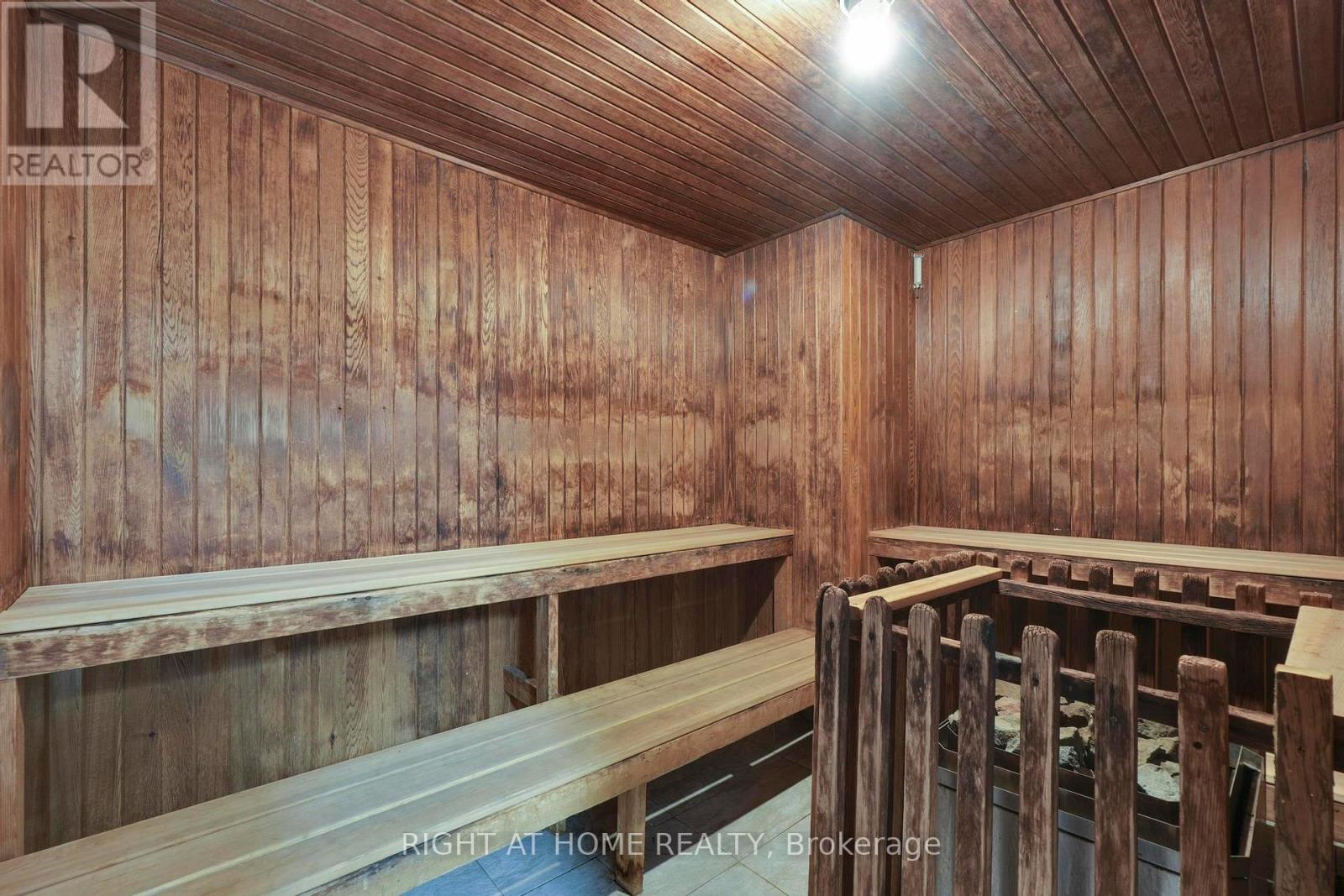205 - 3650 Kaneff Crescent, Mississauga, Ontario  L5A 4A1 - Photo 41 - W12456647