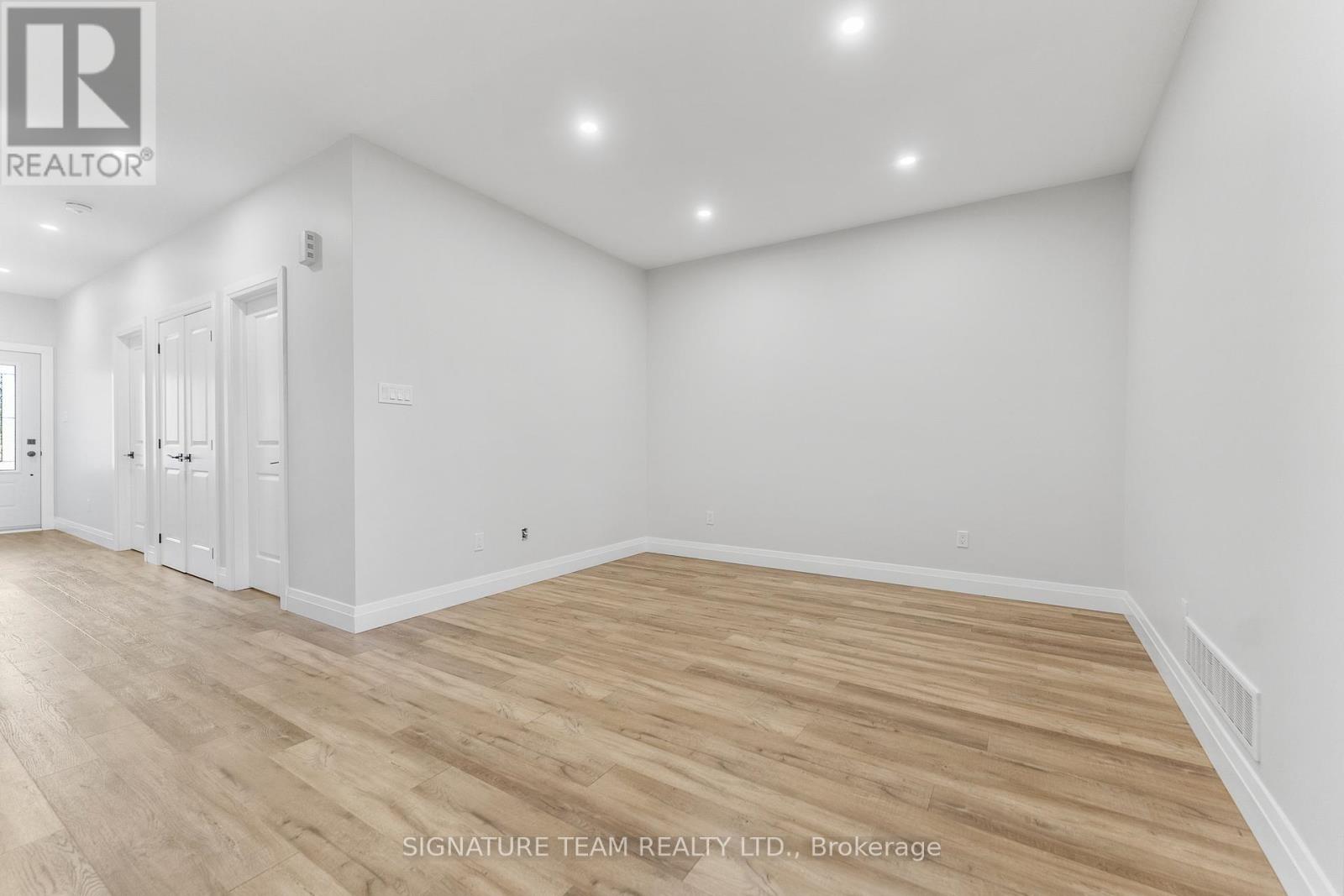 311 Forestview Crescent, Renfrew, Ontario  K7V 0A1 - Photo 14 - X12456715