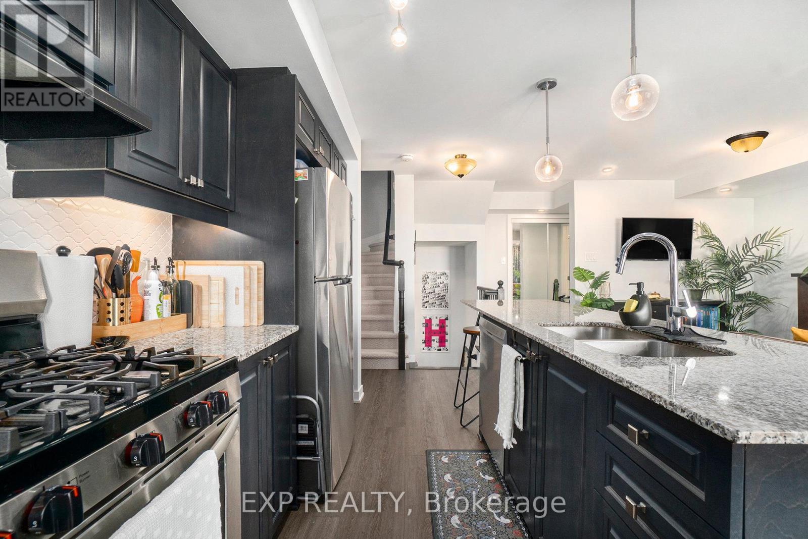 770 Mikinak Road, Ottawa, Ontario  K1K 5A5 - Photo 15 - X12456662