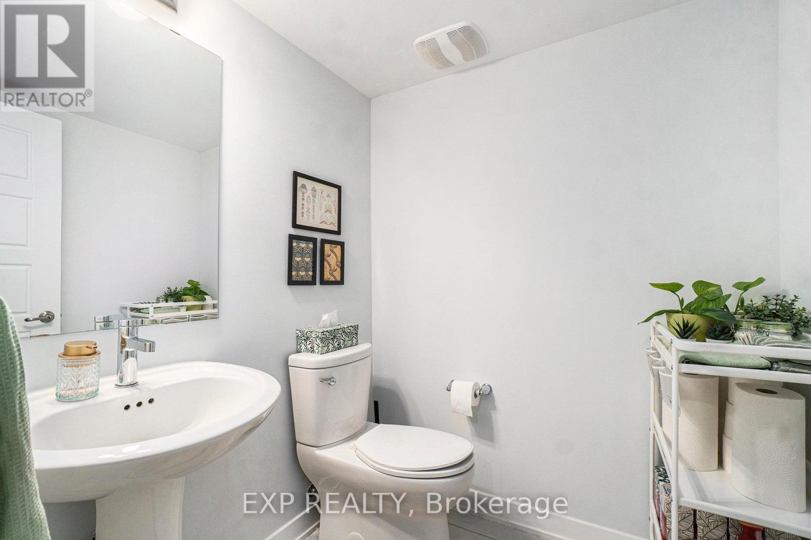 770 Mikinak Road, Ottawa, Ontario  K1K 5A5 - Photo 19 - X12456662