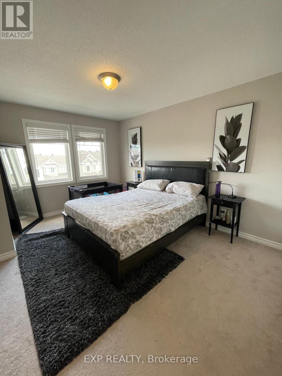 916 Fameflower Street, Ottawa, Ontario  K2J 0T3 - Photo 11 - X12456697