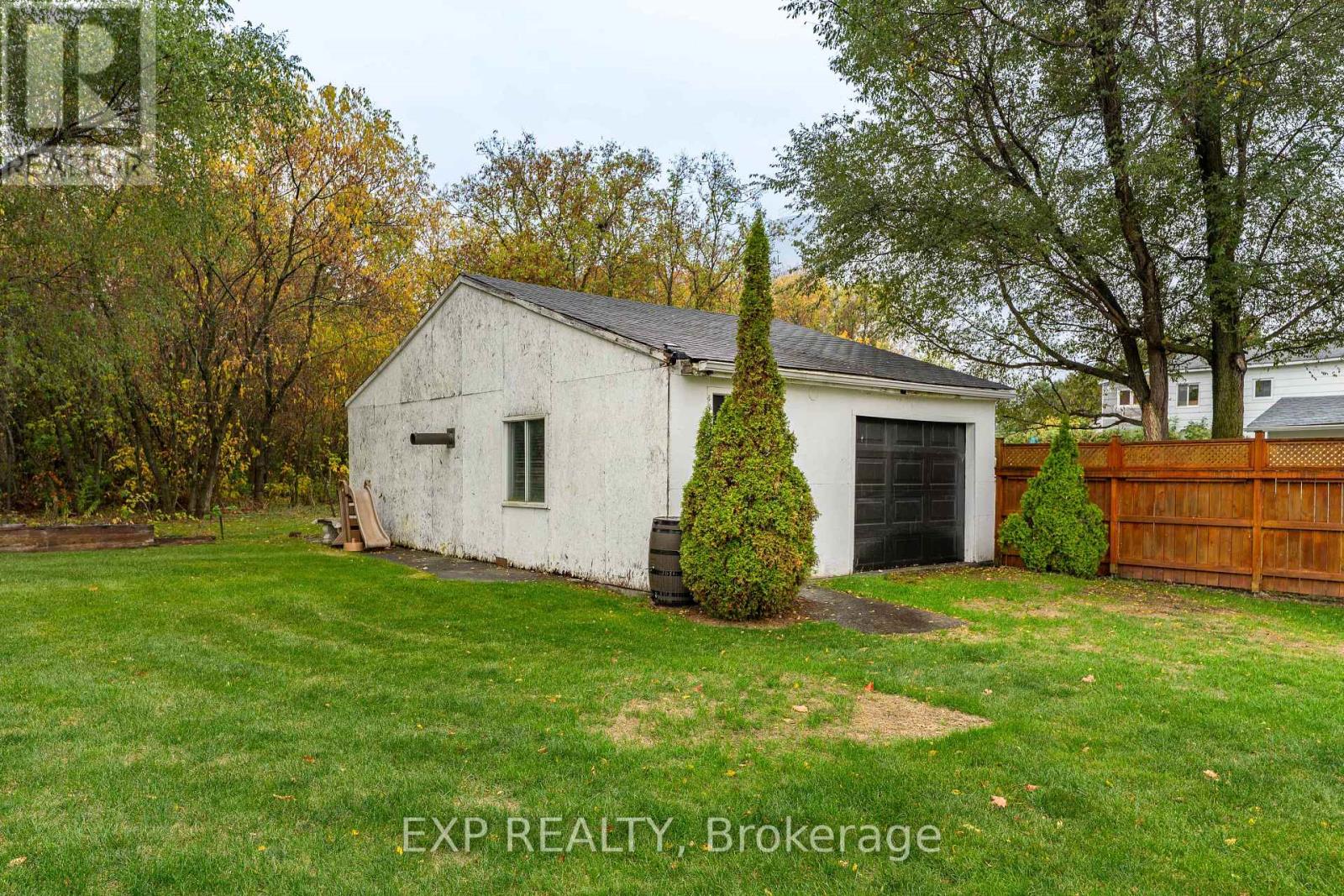 635 Front Road W, Champlain, Ontario  K0B 1K0 - Photo 39 - X12456729