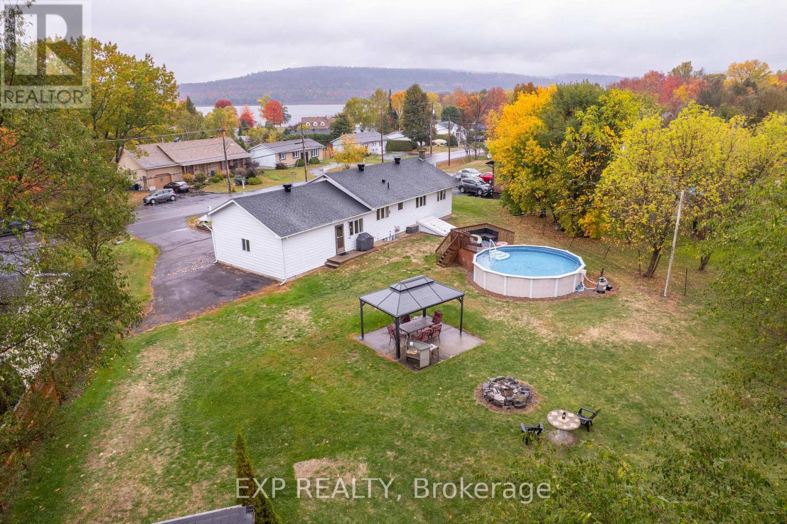 635 Front Road W, Champlain, Ontario  K0B 1K0 - Photo 44 - X12456729