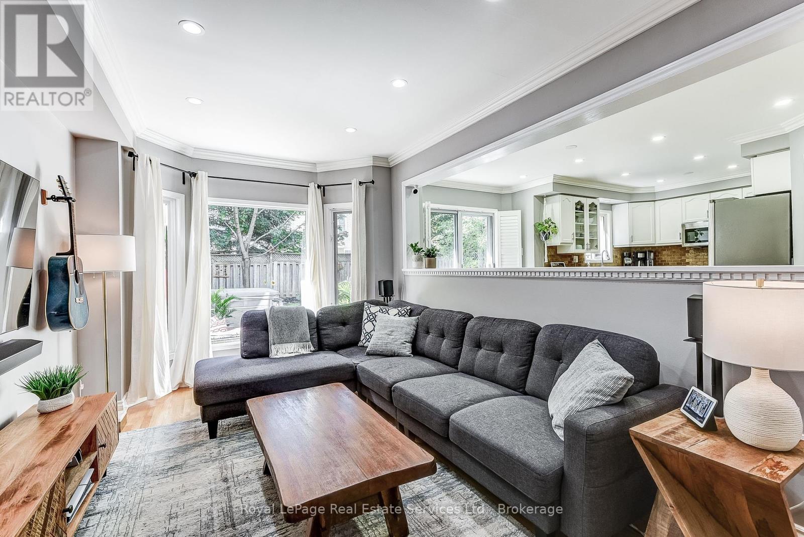 2176 Havenbrook Road, Oakville, Ontario  L6H 3B3 - Photo 17 - W12456680