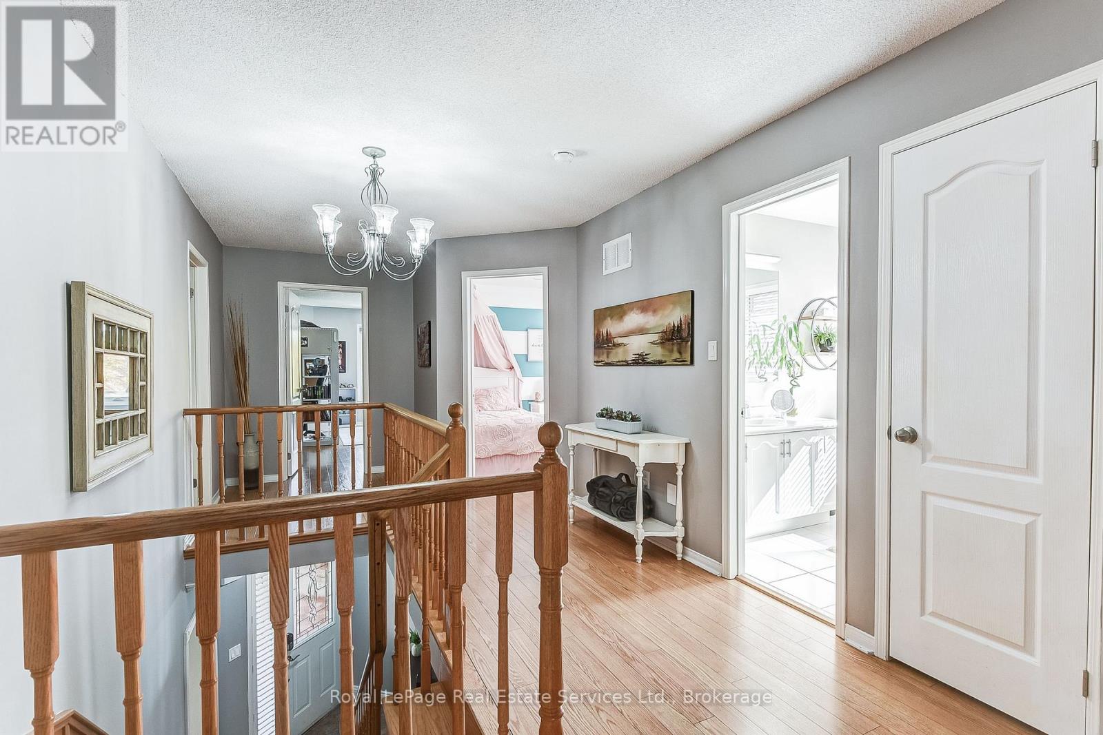 2176 Havenbrook Road, Oakville, Ontario  L6H 3B3 - Photo 25 - W12456680