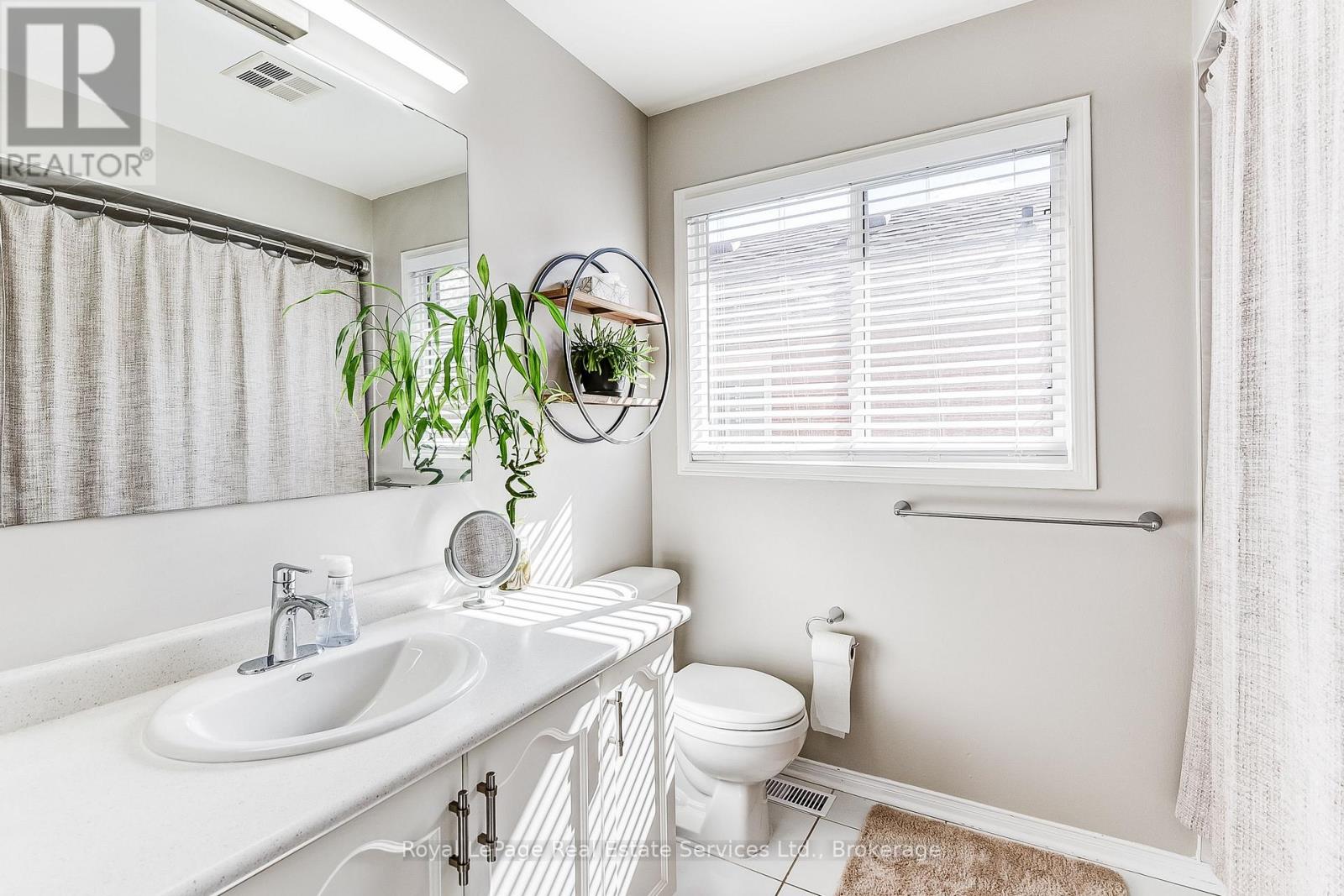 2176 Havenbrook Road, Oakville, Ontario  L6H 3B3 - Photo 34 - W12456680