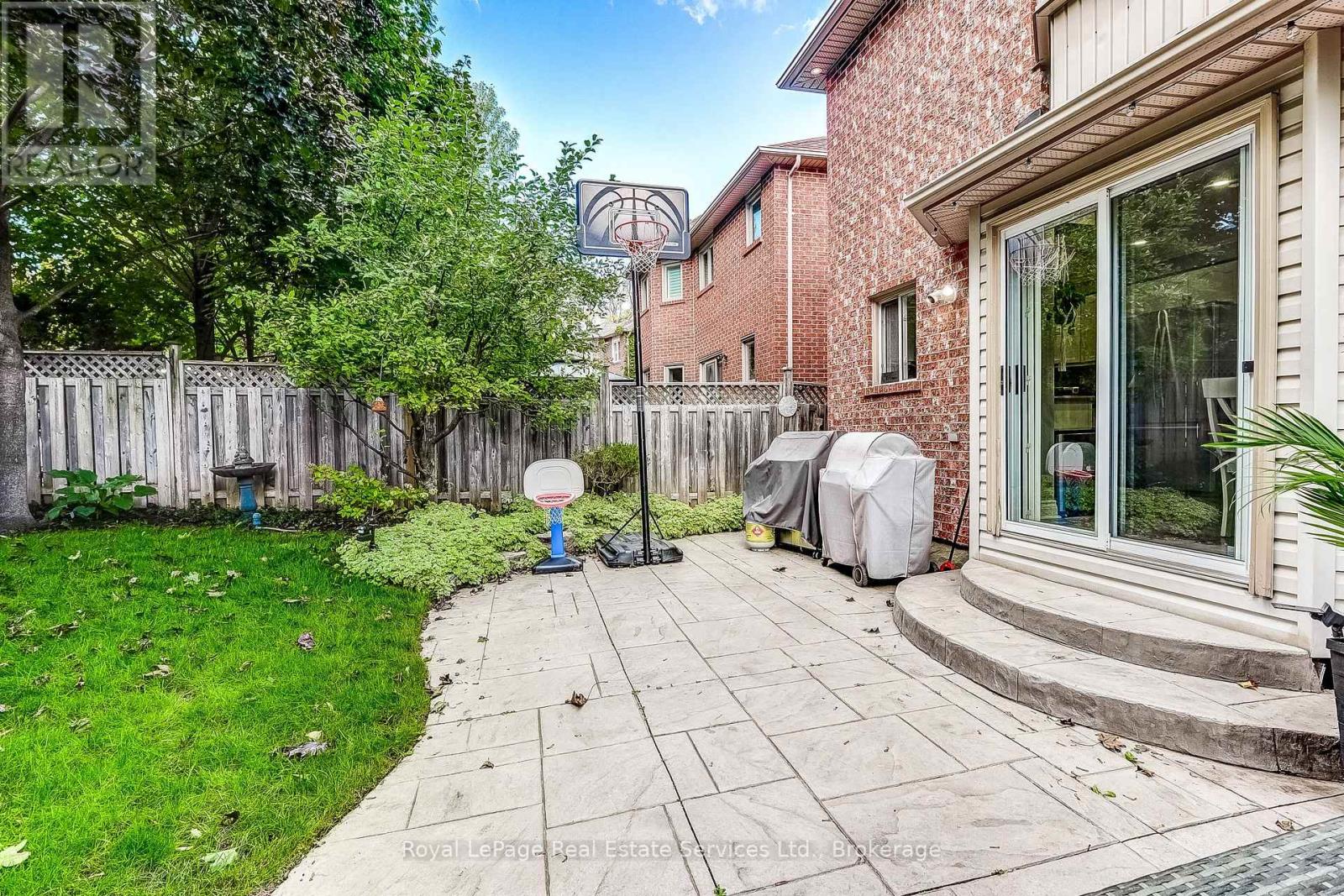 2176 Havenbrook Road, Oakville, Ontario  L6H 3B3 - Photo 49 - W12456680