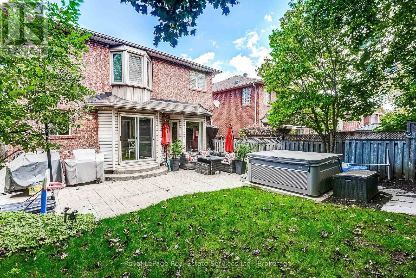 2176 Havenbrook Road, Oakville, Ontario  L6H 3B3 - Photo 50 - W12456680