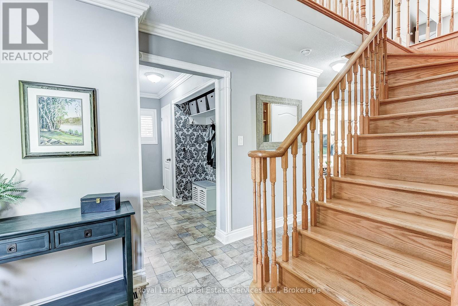 2176 Havenbrook Road, Oakville, Ontario  L6H 3B3 - Photo 6 - W12456680