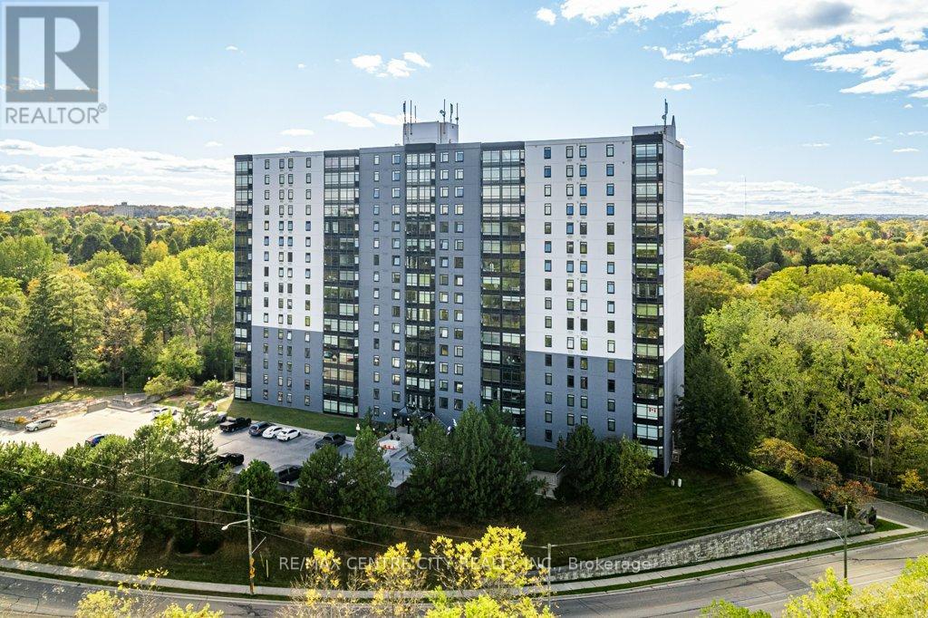 915 - 45 Pond Mills Road, London South, Ontario  N5Z 4W5 - Photo 2 - X12456689