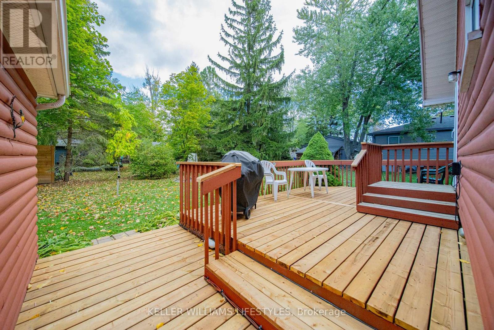 33742 Staffa Road, Bluewater (Zurich), Ontario  N0M 2T0 - Photo 10 - X12456711