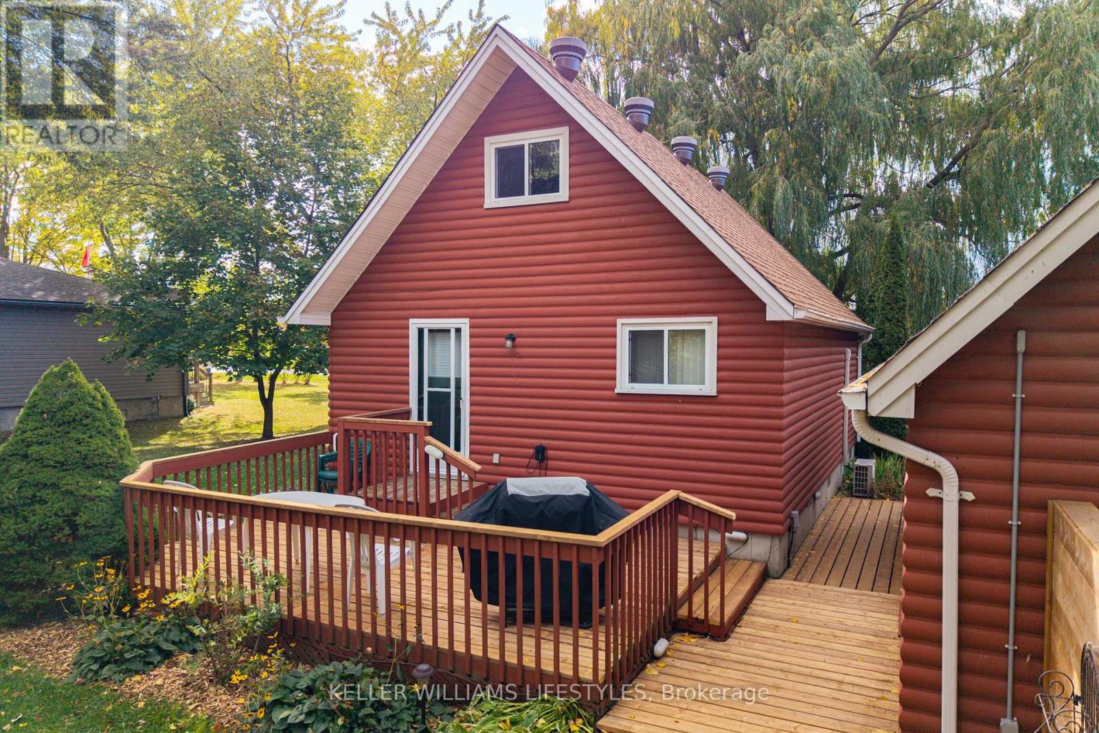 33742 Staffa Road, Bluewater (Zurich), Ontario  N0M 2T0 - Photo 11 - X12456711