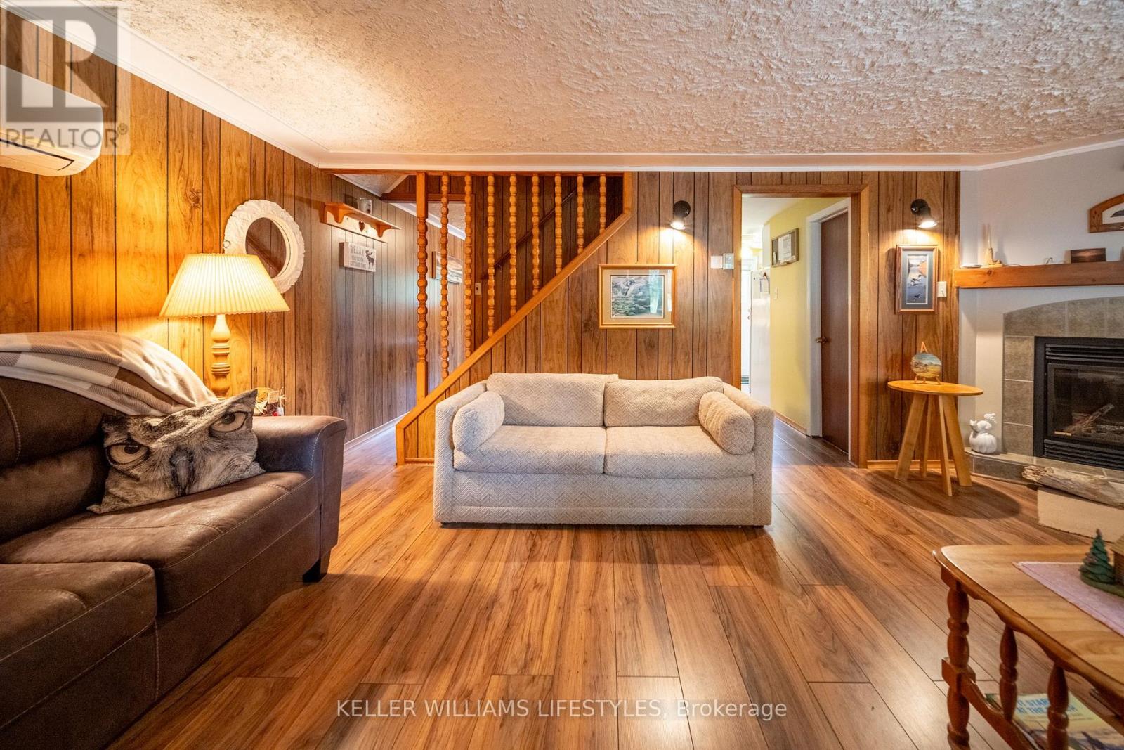 33742 Staffa Road, Bluewater (Zurich), Ontario  N0M 2T0 - Photo 28 - X12456711