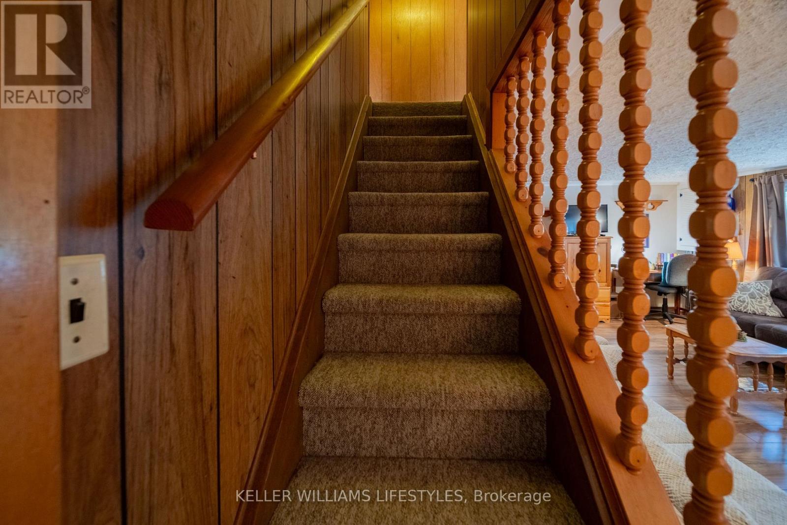 33742 Staffa Road, Bluewater (Zurich), Ontario  N0M 2T0 - Photo 29 - X12456711