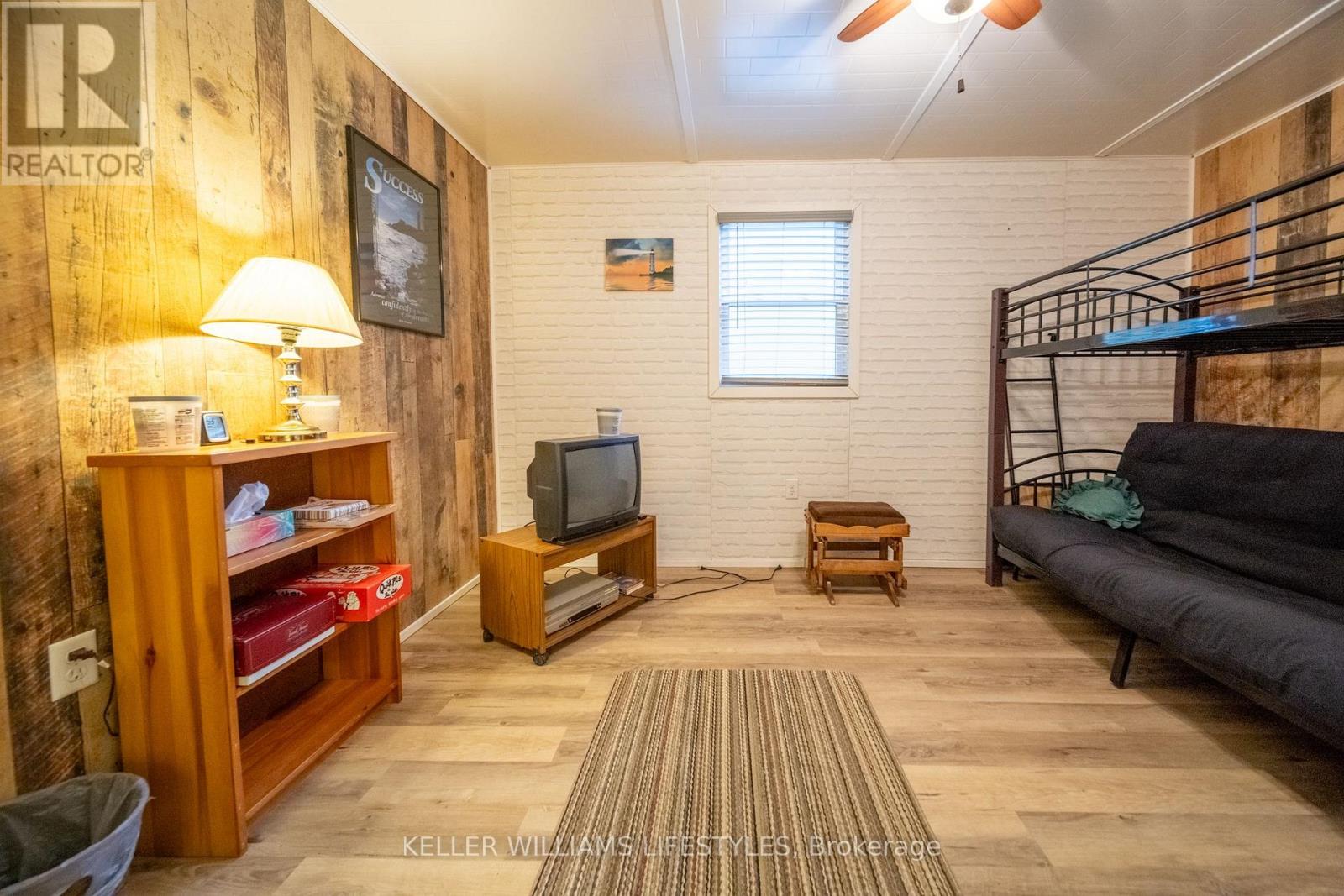 33742 Staffa Road, Bluewater (Zurich), Ontario  N0M 2T0 - Photo 37 - X12456711