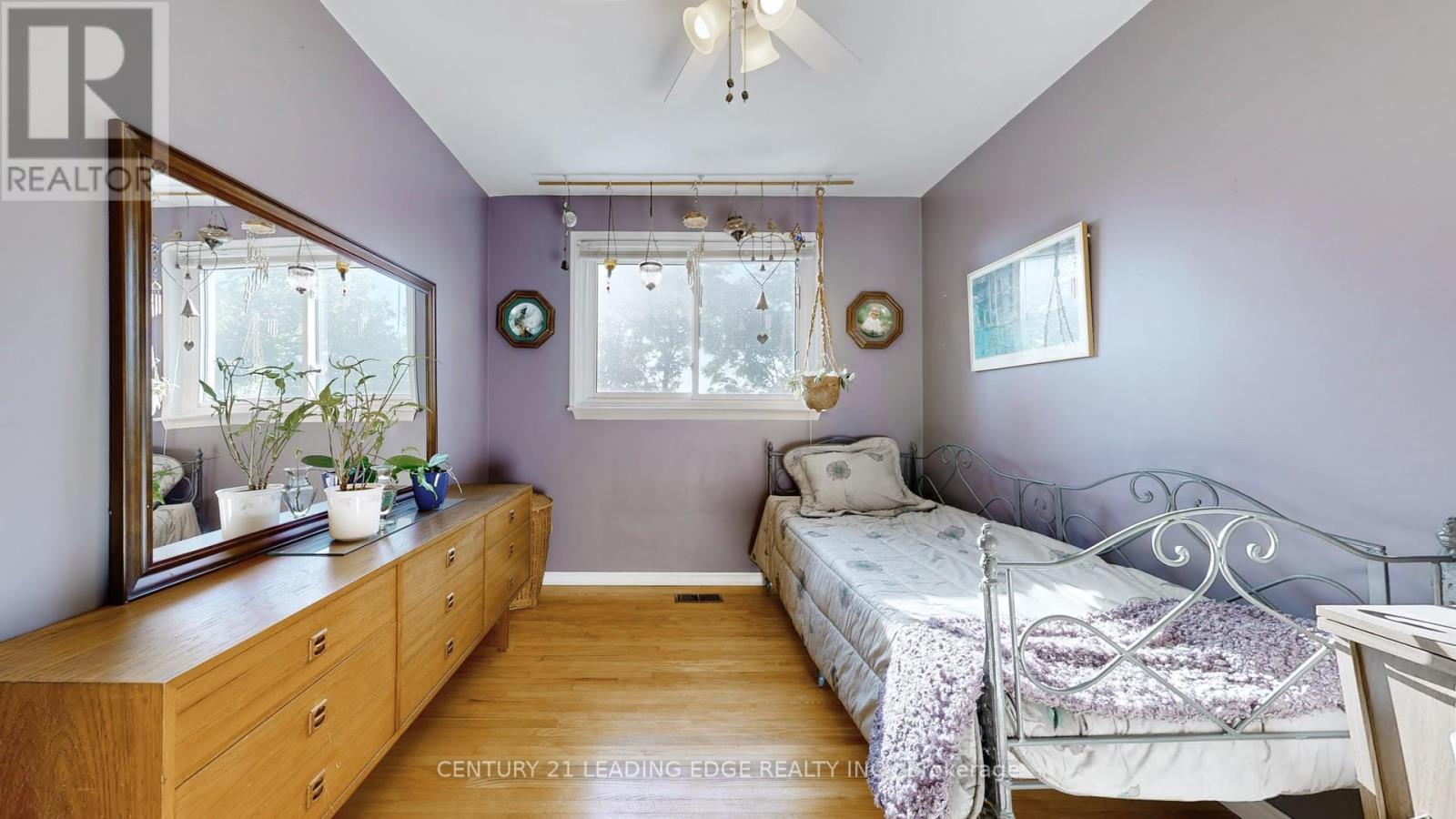 36 Sherwood Forest Drive, Markham (Bullock), Ontario  L3P 1P8 - Photo 26 - N12452474