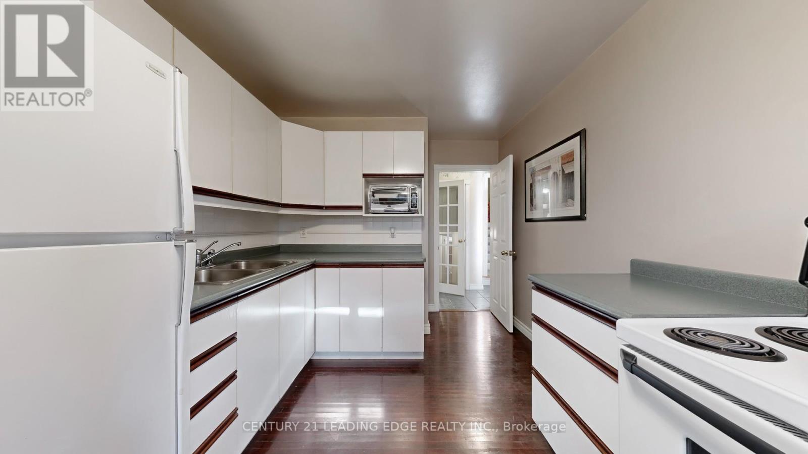 36 Sherwood Forest Drive, Markham (Bullock), Ontario  L3P 1P8 - Photo 33 - N12452474