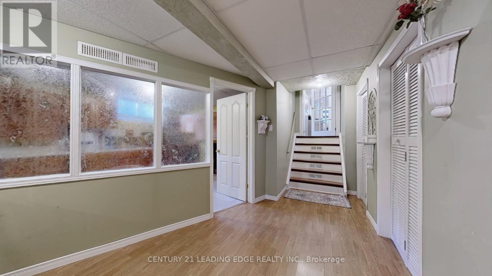 36 Sherwood Forest Drive, Markham (Bullock), Ontario  L3P 1P8 - Photo 37 - N12452474