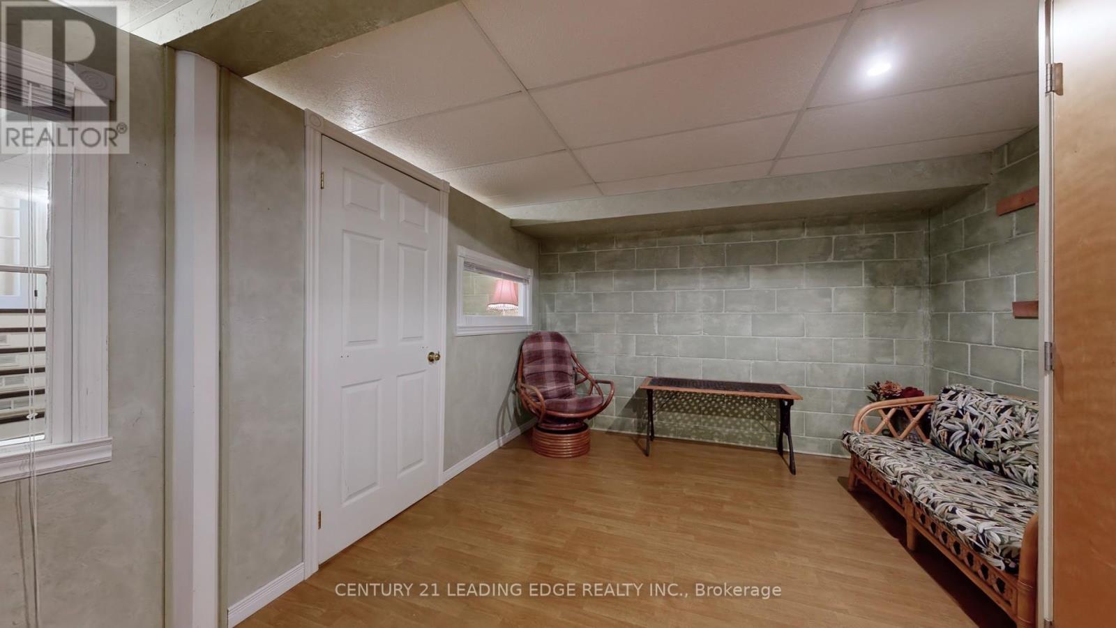 36 Sherwood Forest Drive, Markham (Bullock), Ontario  L3P 1P8 - Photo 39 - N12452474
