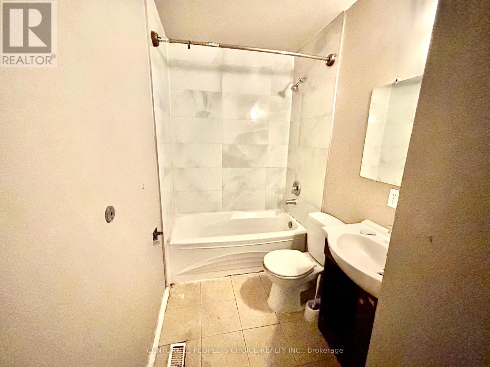 26 - 3600 Morning Star Drive, Mississauga, Ontario  L4T 1Y5 - Photo 7 - W12453353