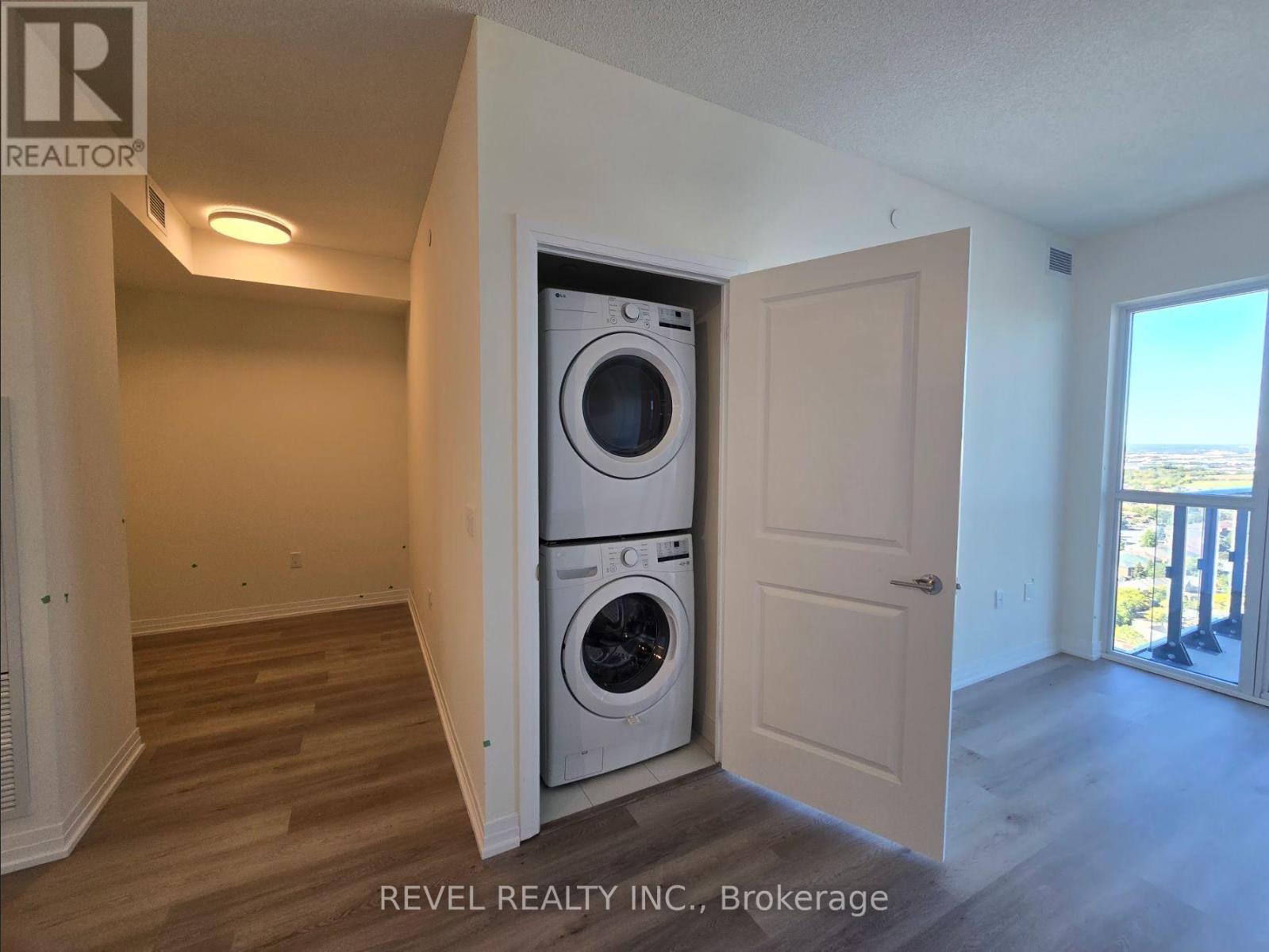 1907 - 15 Watergarden Drive, Mississauga, Ontario  L5R 0H4 - Photo 15 - W12455104