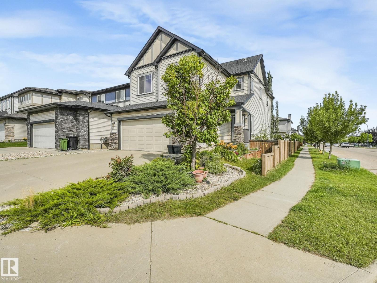 1004 Secord Pm Nw, Edmonton, Alberta  T5T 4A4 - Photo 2 - E4461662