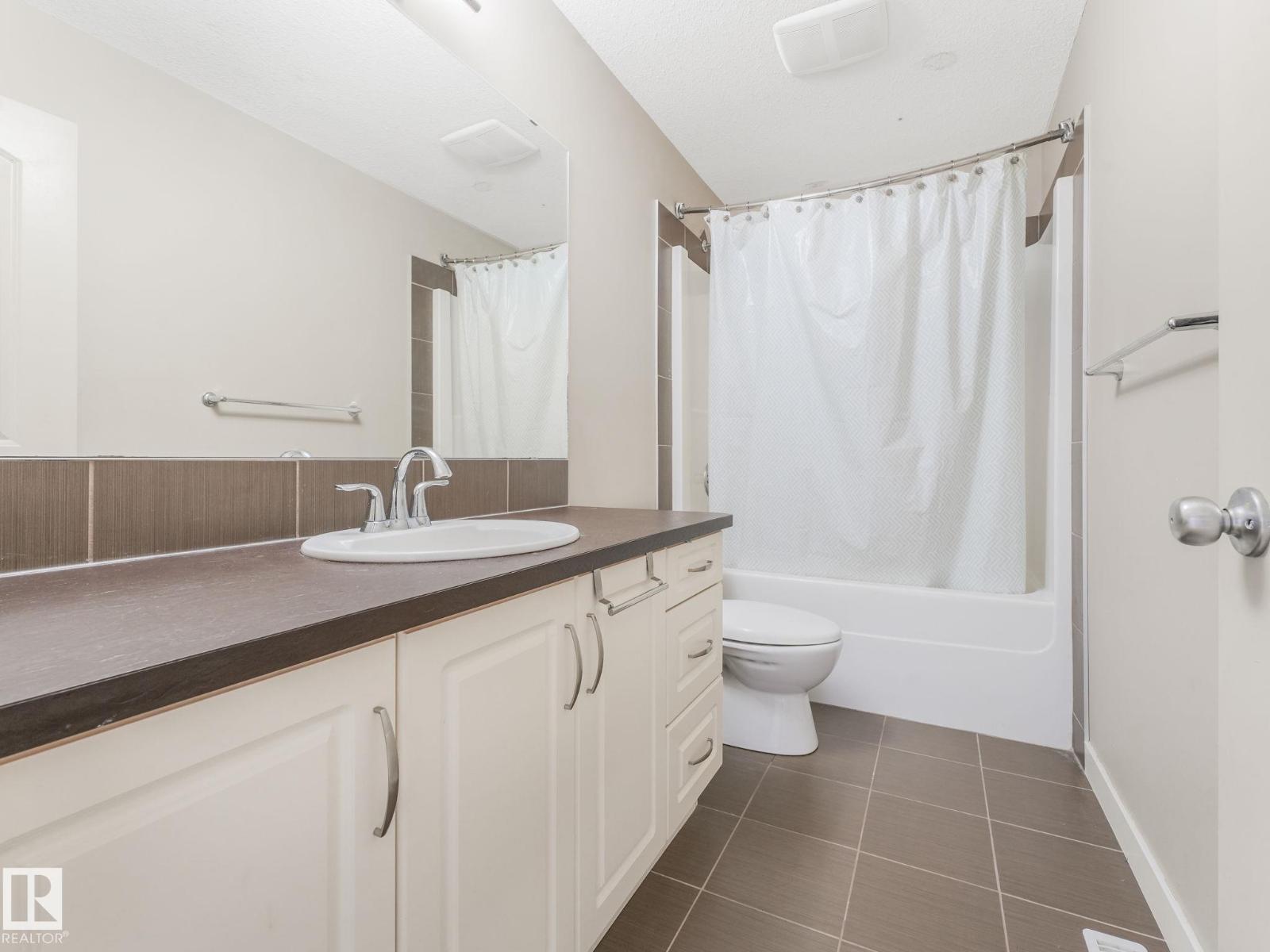 1004 Secord Pm Nw, Edmonton, Alberta  T5T 4A4 - Photo 29 - E4461662