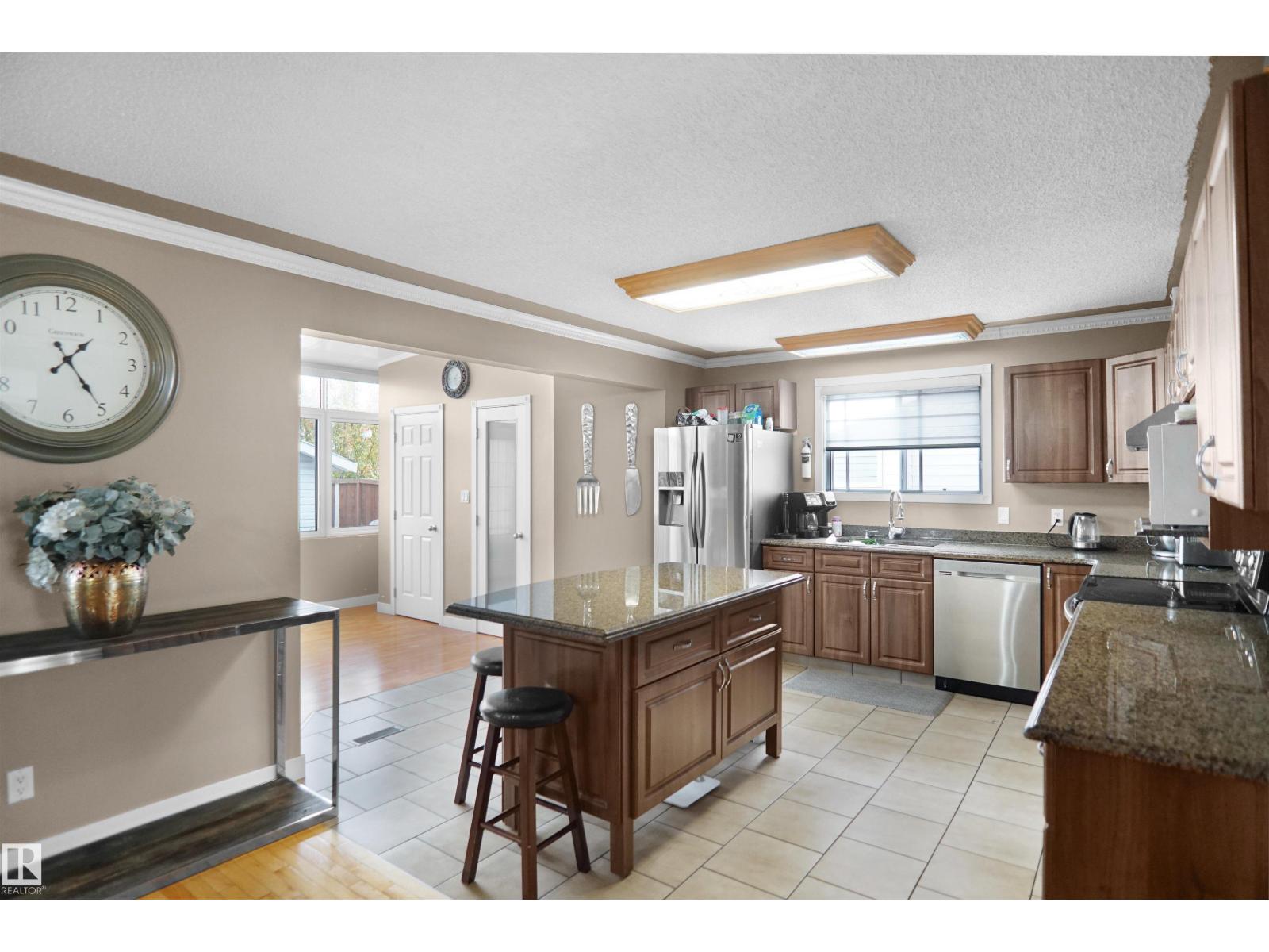 15519 70 St Nw, Edmonton, Alberta  T5Z 2Y6 - Photo 10 - E4461663