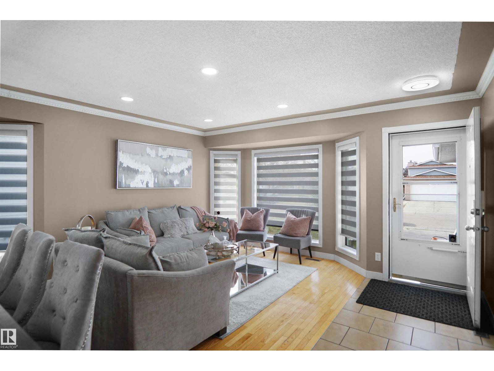 15519 70 St Nw, Edmonton, Alberta  T5Z 2Y6 - Photo 3 - E4461663