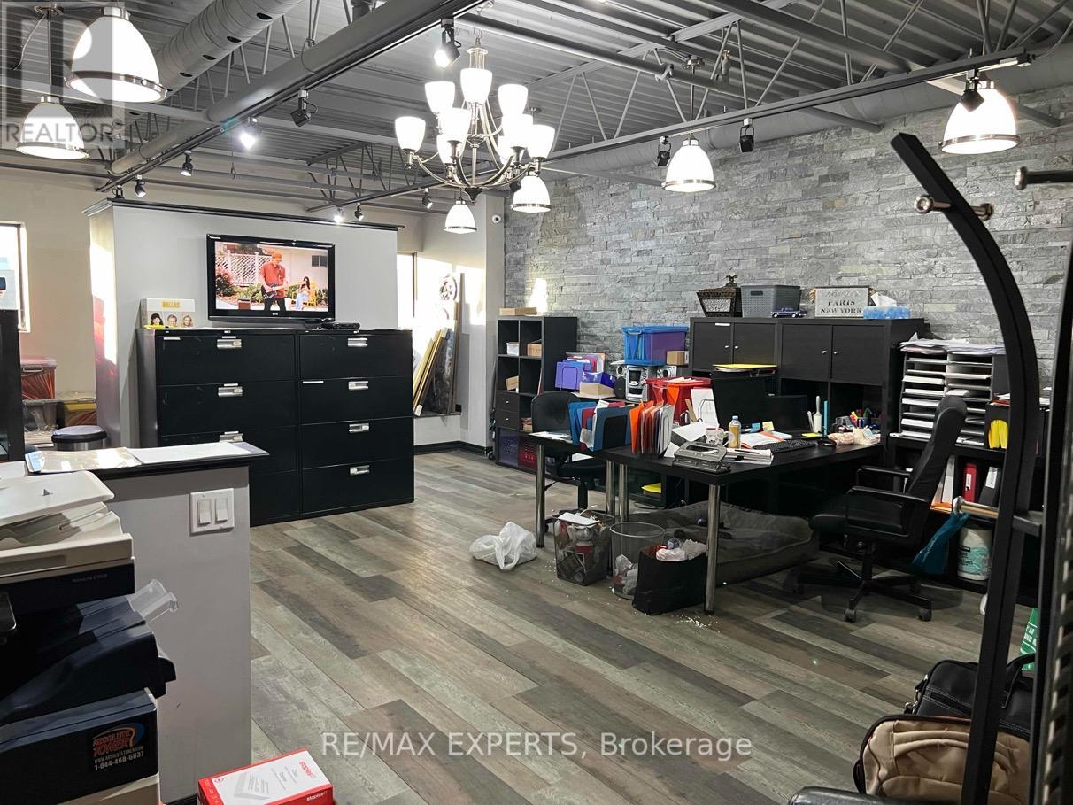 2 - 1 Delta Park Boulevard, Brampton, Ontario  L6T 5G1 - Photo 17 - W12456486