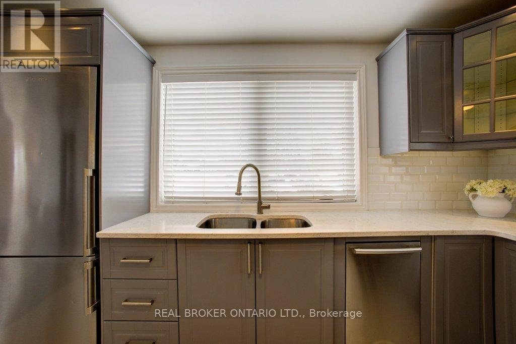 9488 Wellington 124 Road, Erin, Ontario  N0B 1T0 - Photo 11 - X12456506