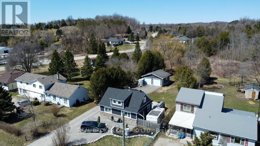 9488 Wellington 124 Road, Erin, Ontario  N0B 1T0 - Photo 37 - X12456506
